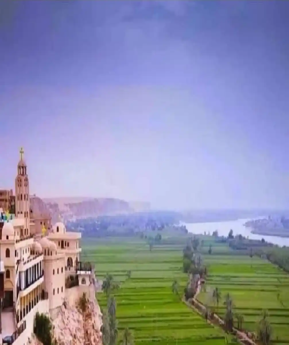 Святое Семейство в Эль-Минье (от 1 до 3 человек)