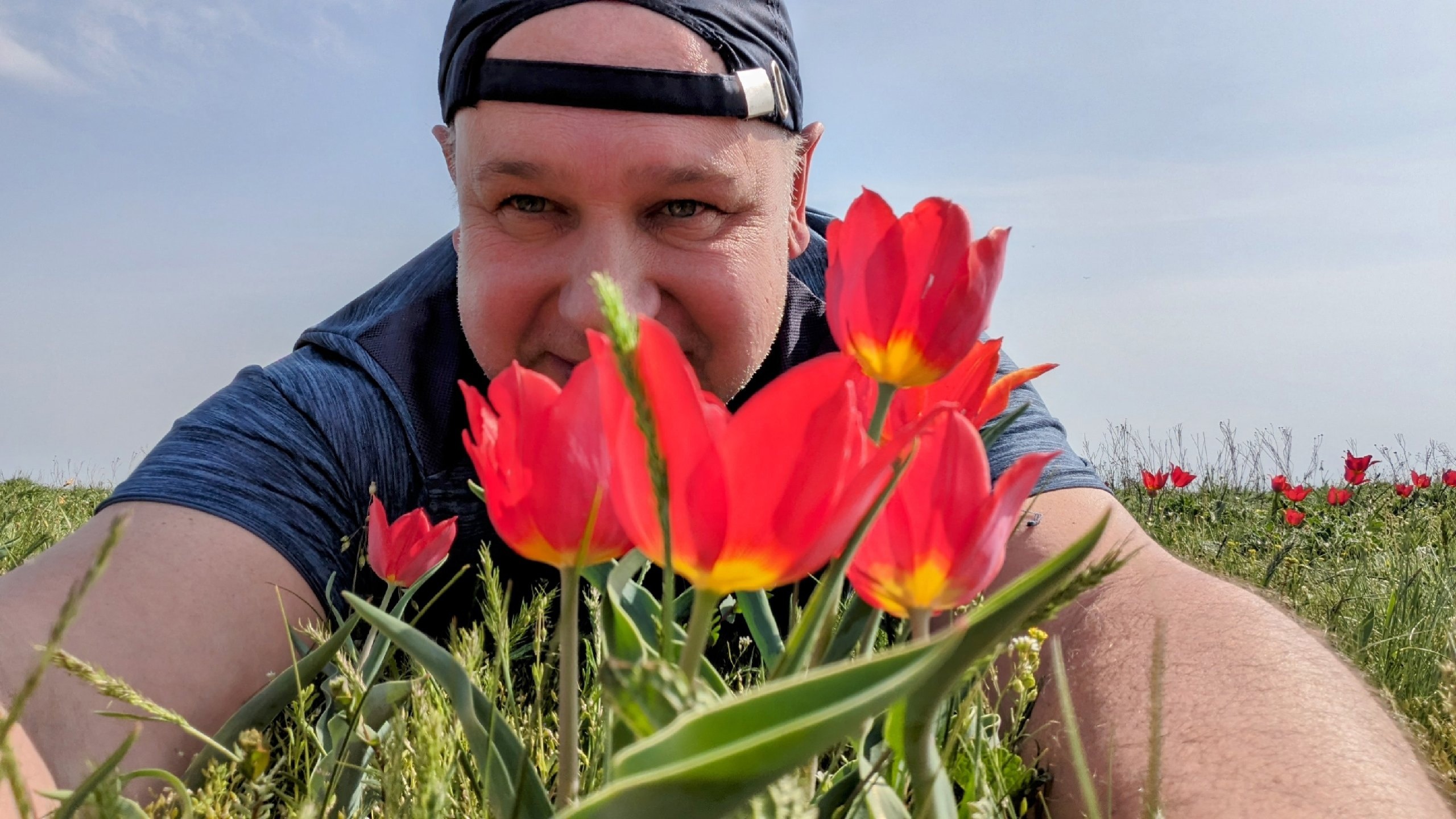 Калмыкия. Тюльпаны степи и буддийская тишина (2/37)