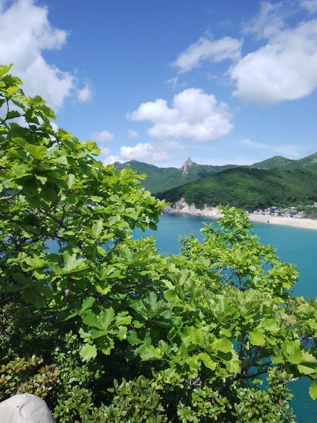 Из Владивостока — в бухту Триозёрье (3/9)