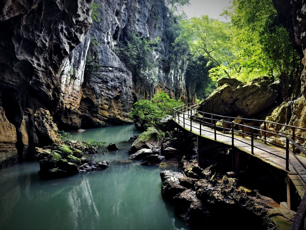 Путешествие к центру земли. Великолепный Дананг (25/35)