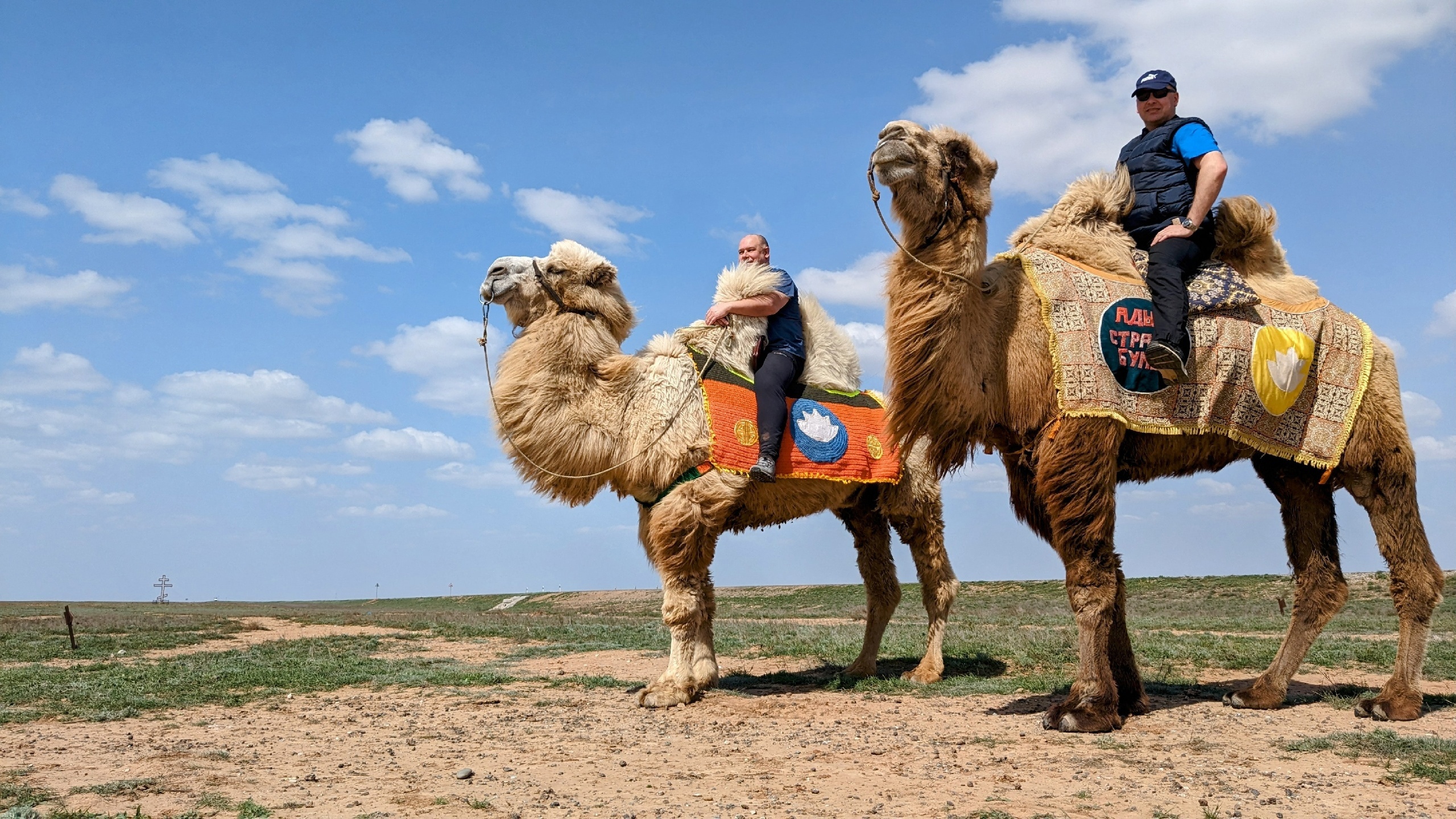 Калмыкия. Тюльпаны степи и буддийская тишина (12/37)