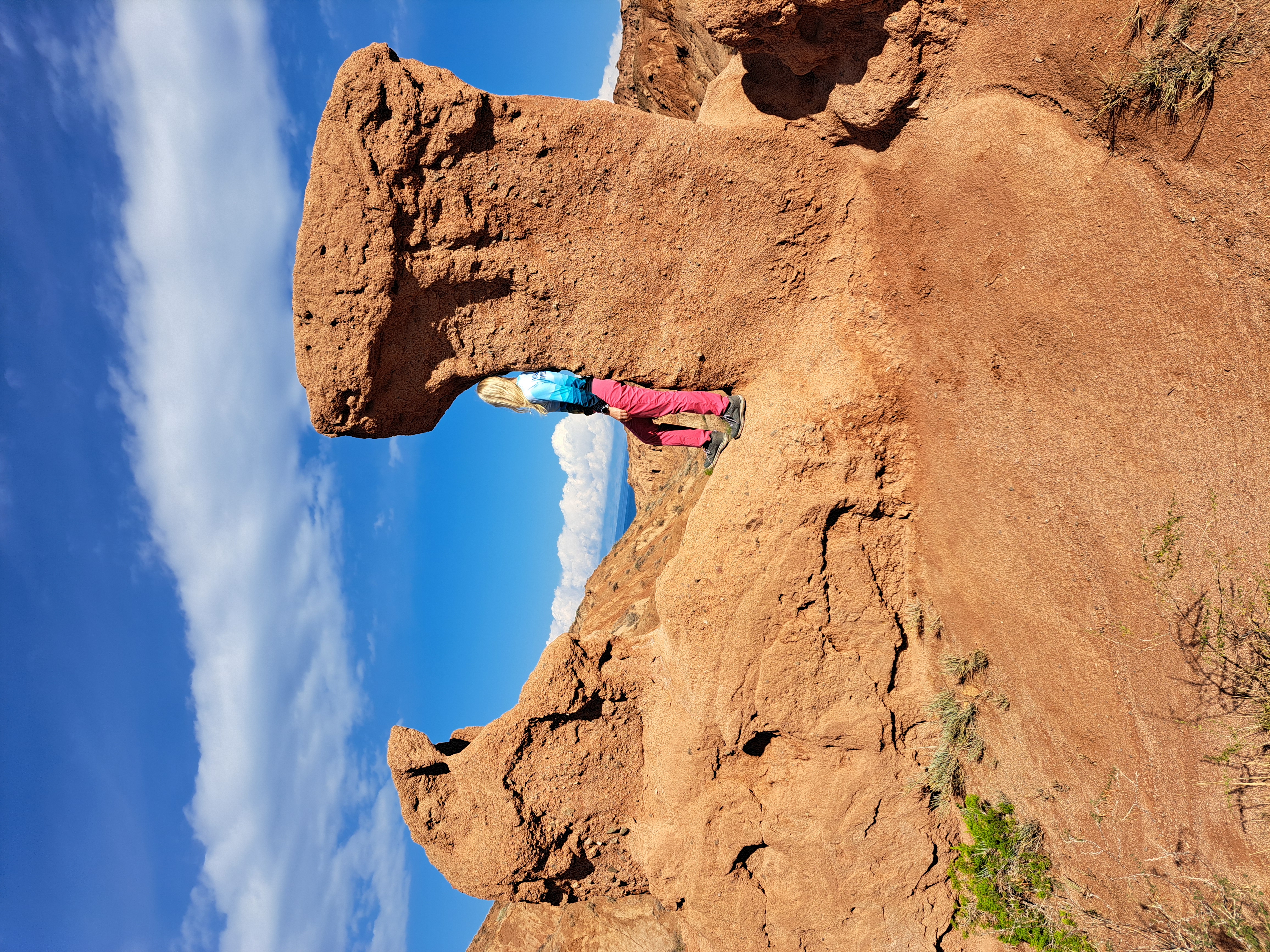 Весенняя Киргизия в мини-группе на джипах (10/29)