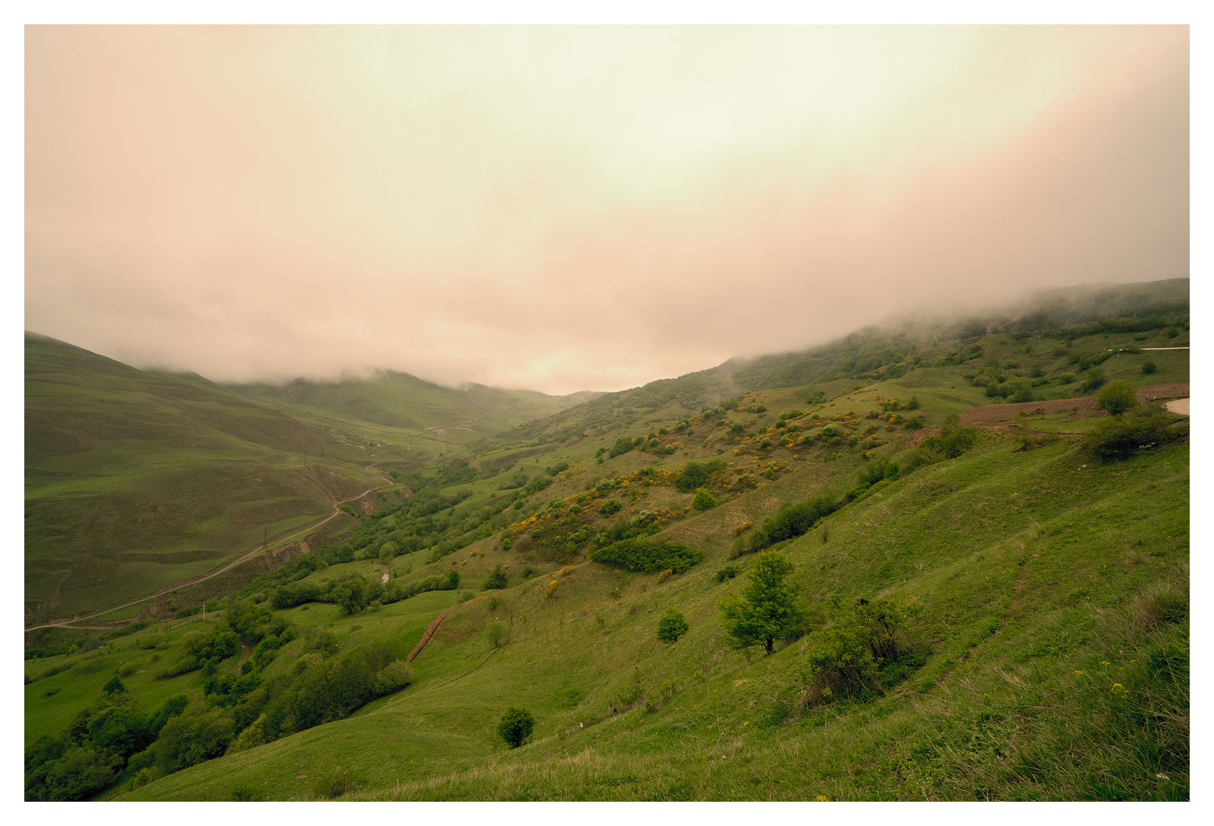 Осетия-Ингушетия: видовой тур в мини-группе с супер комфортом! (5/29)