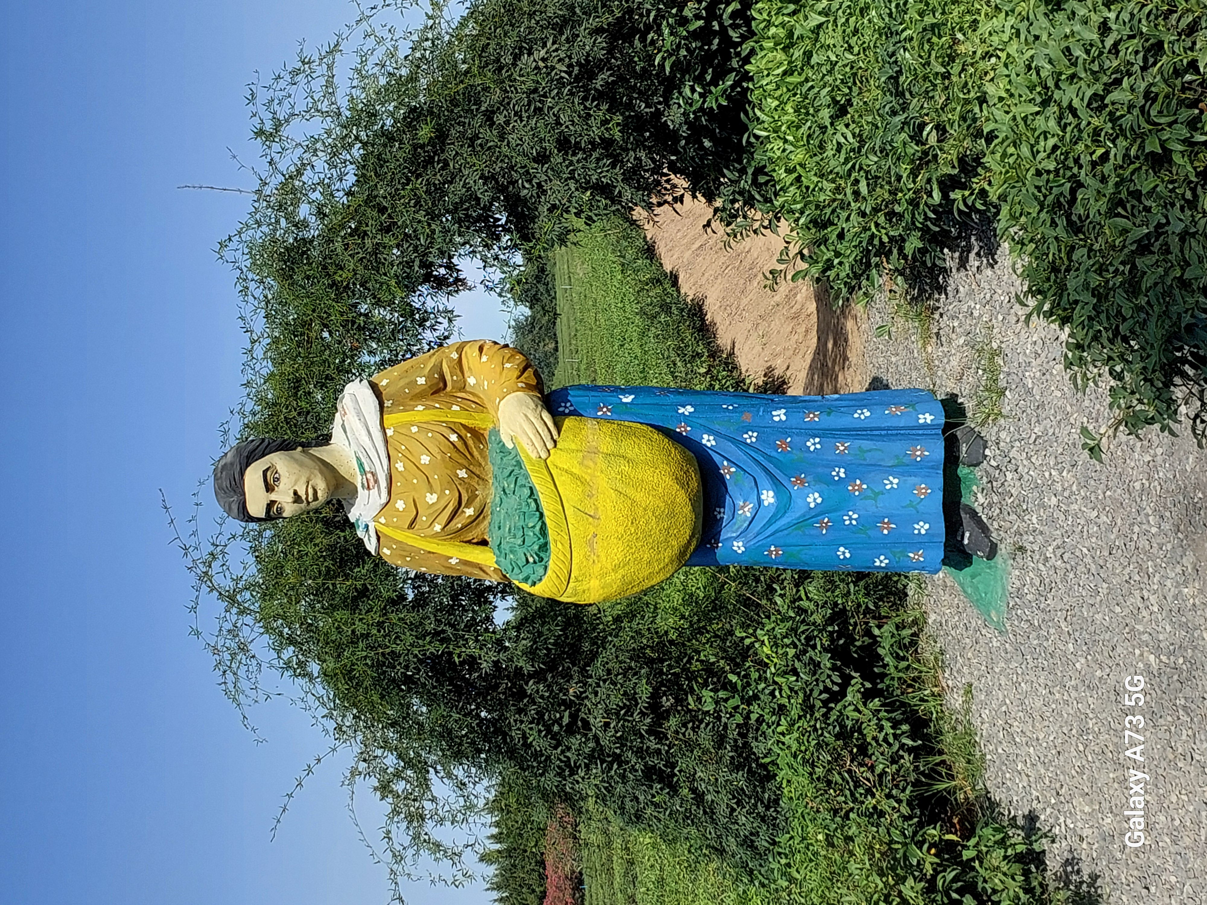 Юг Азербайджана за один день:от пещер Гобустана до субтропиков Ленькорани (6/75)