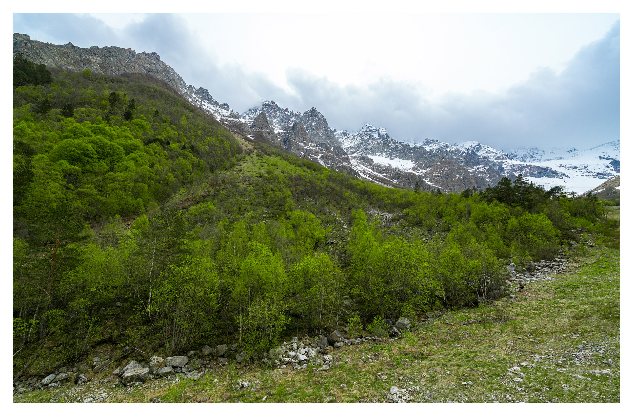 Осетия-Ингушетия: видовой тур в мини-группе с супер комфортом! (8/29)