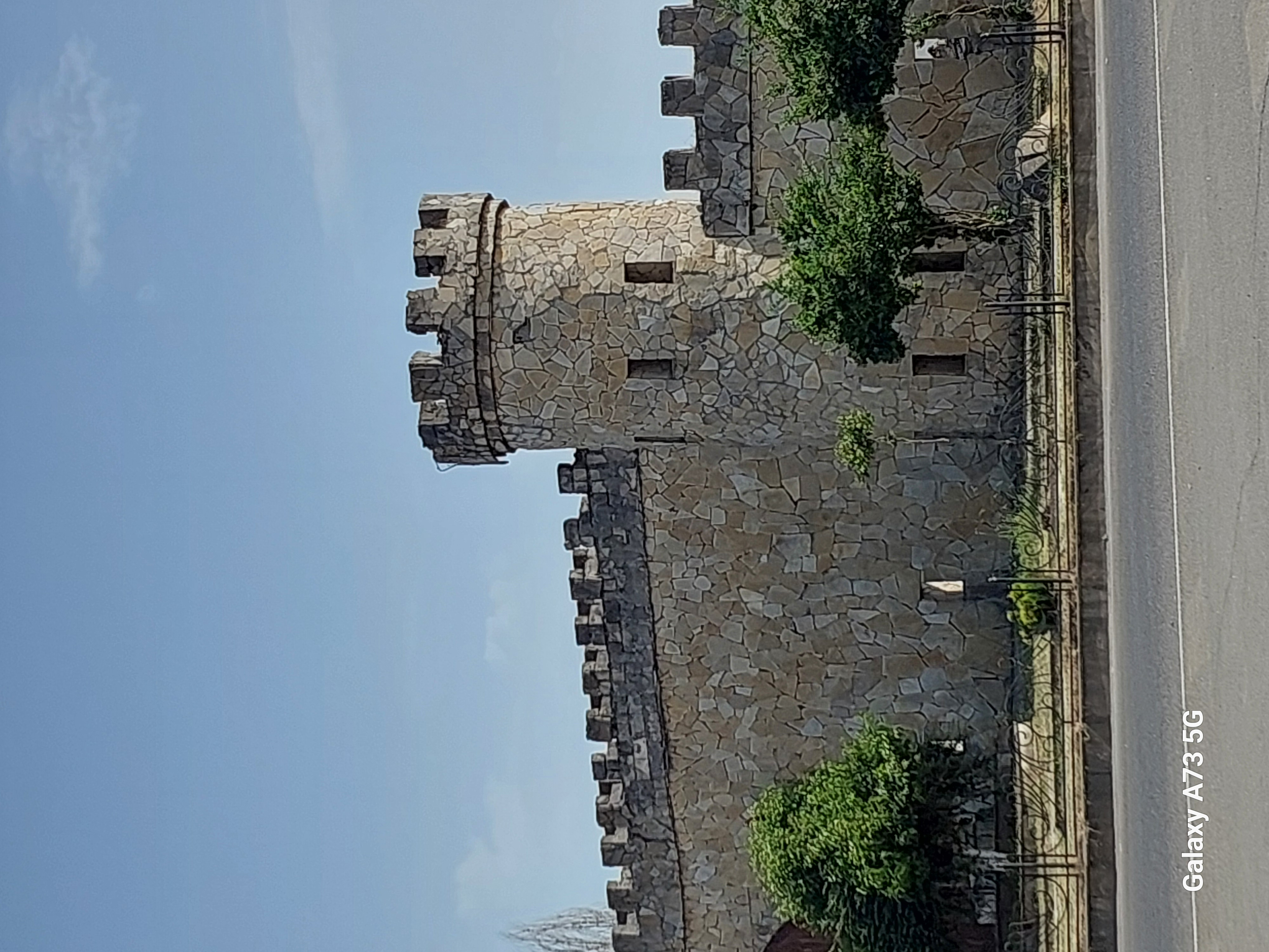 Юг Азербайджана за один день:от пещер Гобустана до субтропиков Ленькорани (31/75)