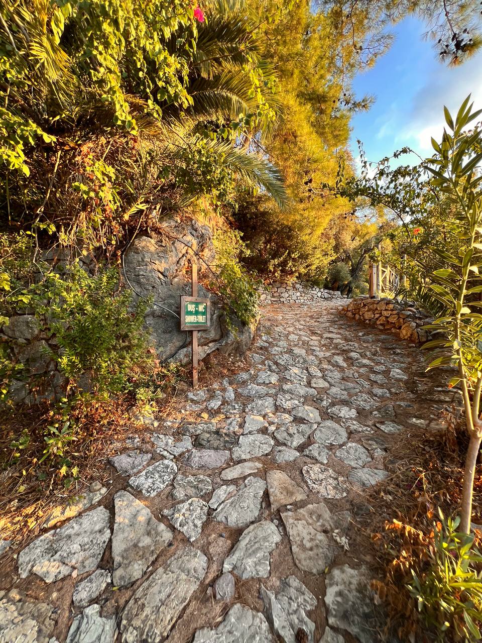 Комфорт и дикая природа: парусное путешествие на яхте по Турции (6/22)