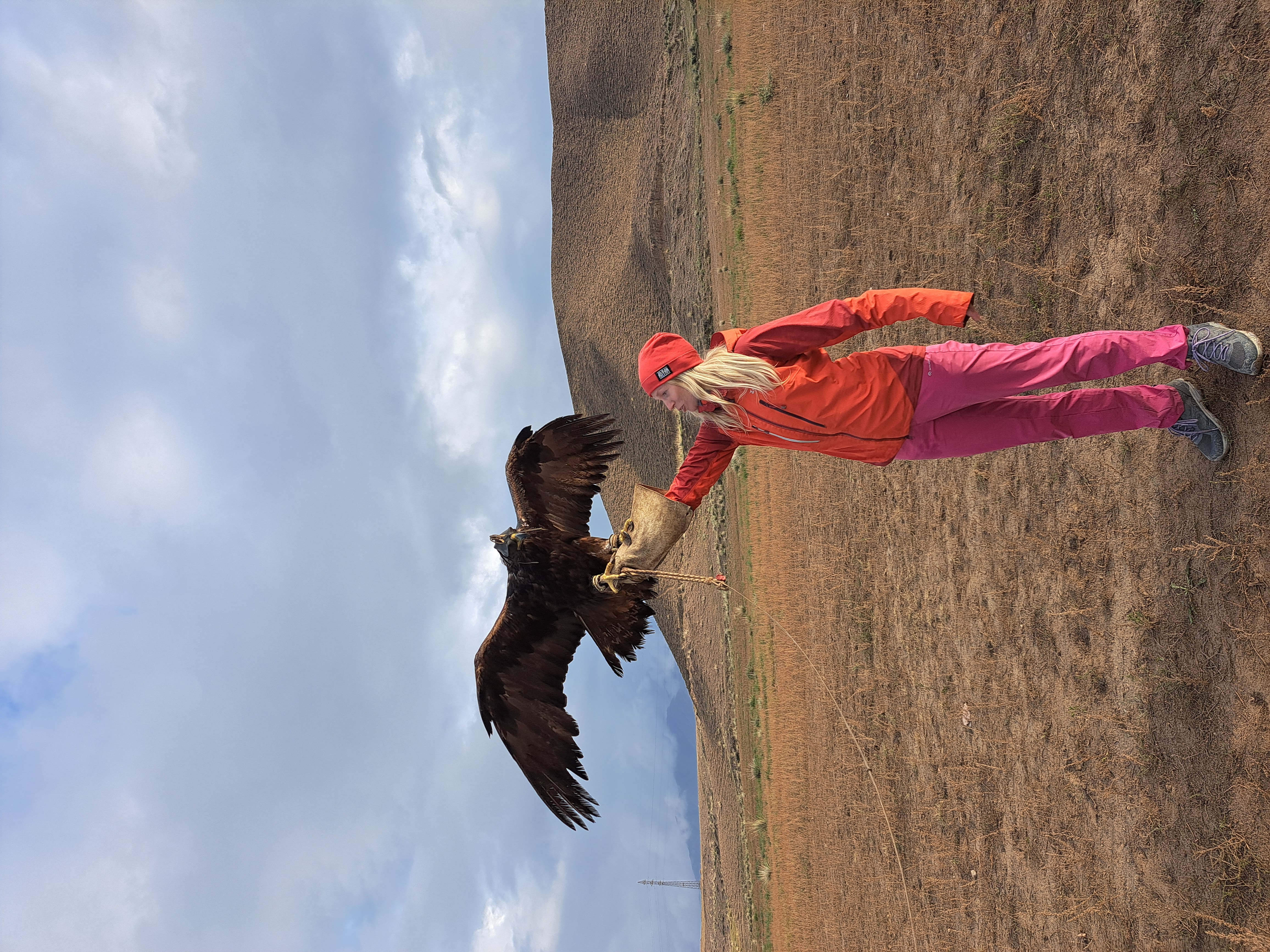 Весенняя Киргизия в мини-группе на джипах (9/29)