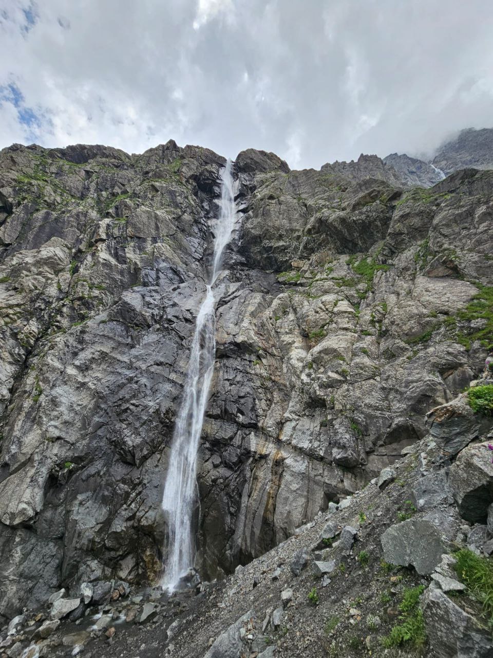 Осетия-Ингушетия: видовой тур в мини-группе с супер комфортом! (12/29)