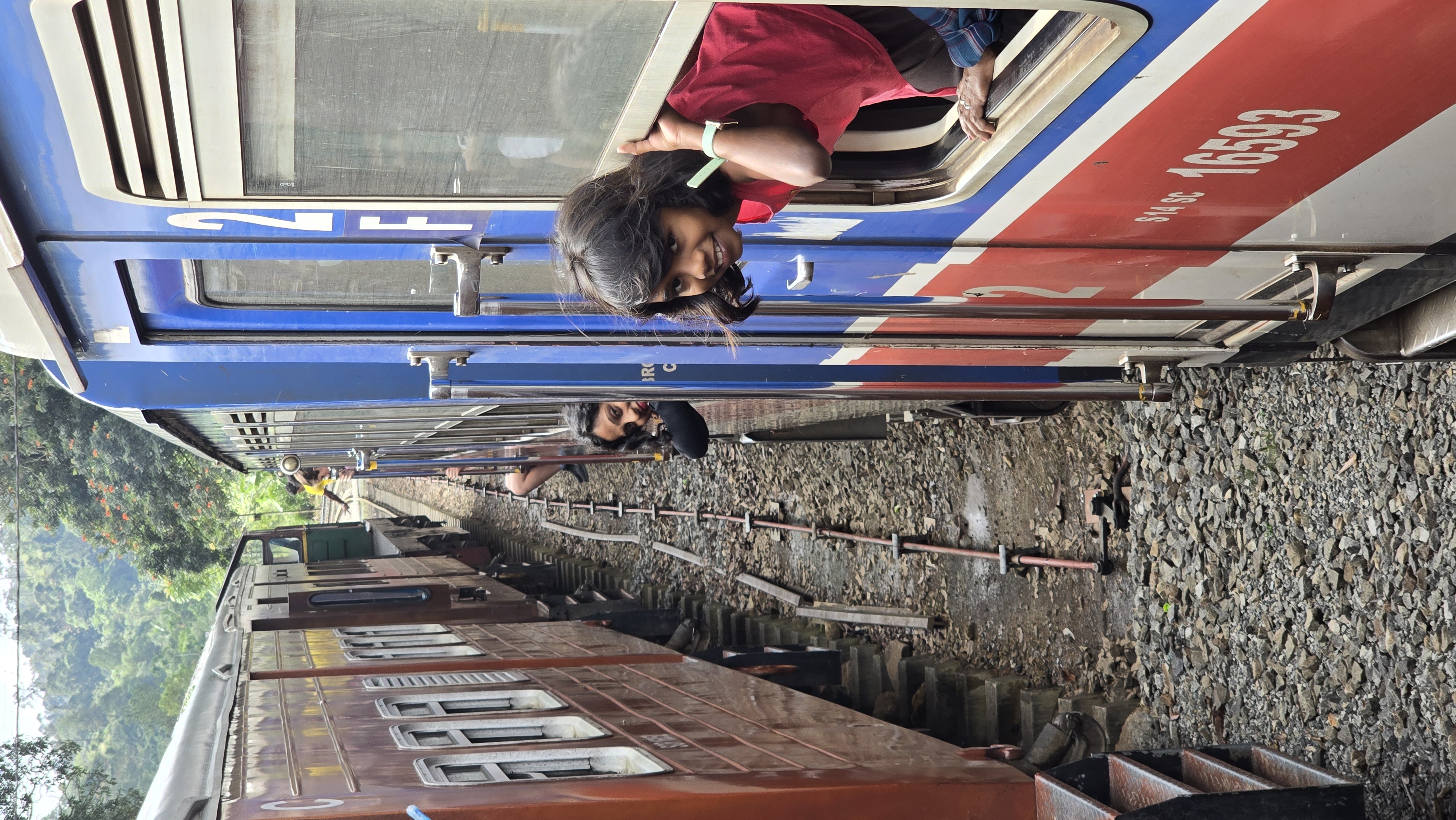 Шри - Ланка: Путешествие к центру земли (6/47)