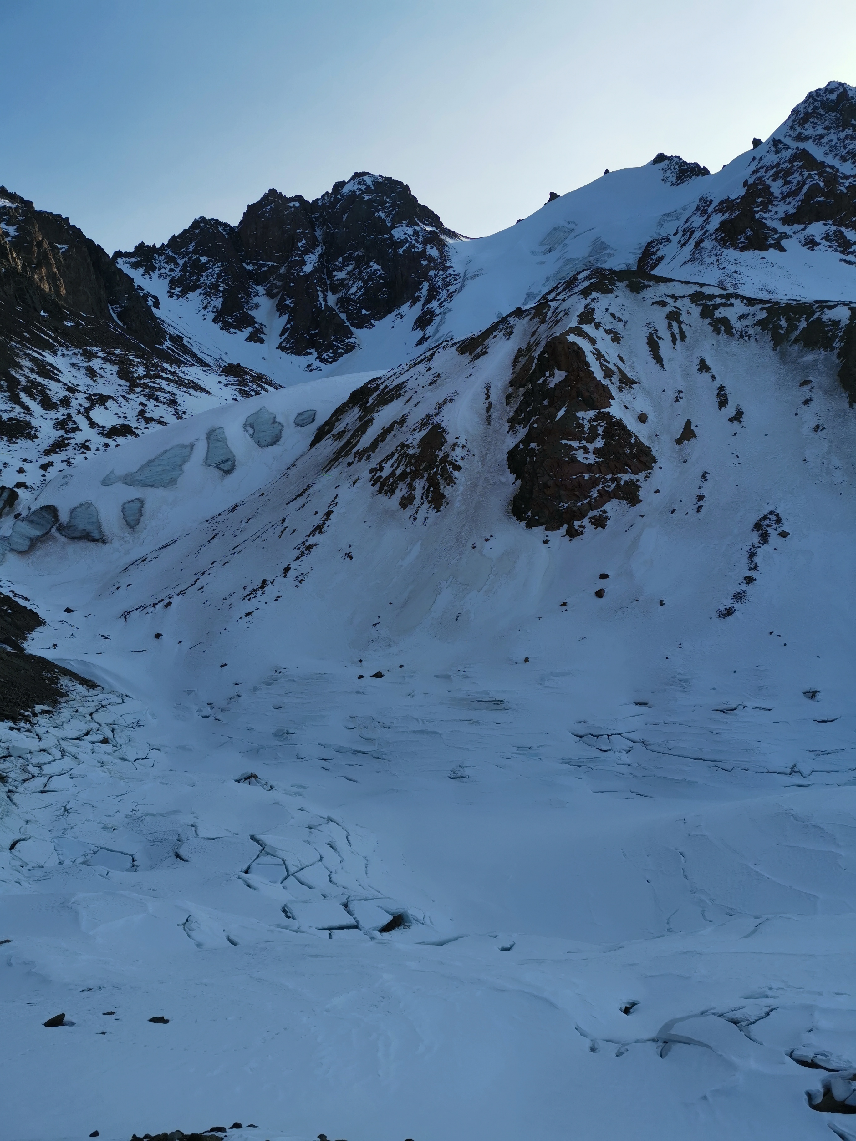 Озеро Маншук на высоте 3600 м н.у.м. (9/18)