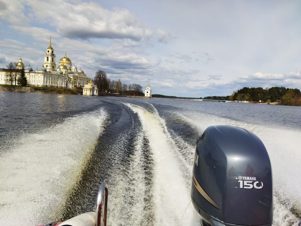 Тур на Селигер с круизом  и Нилова Пустынь (1/30)