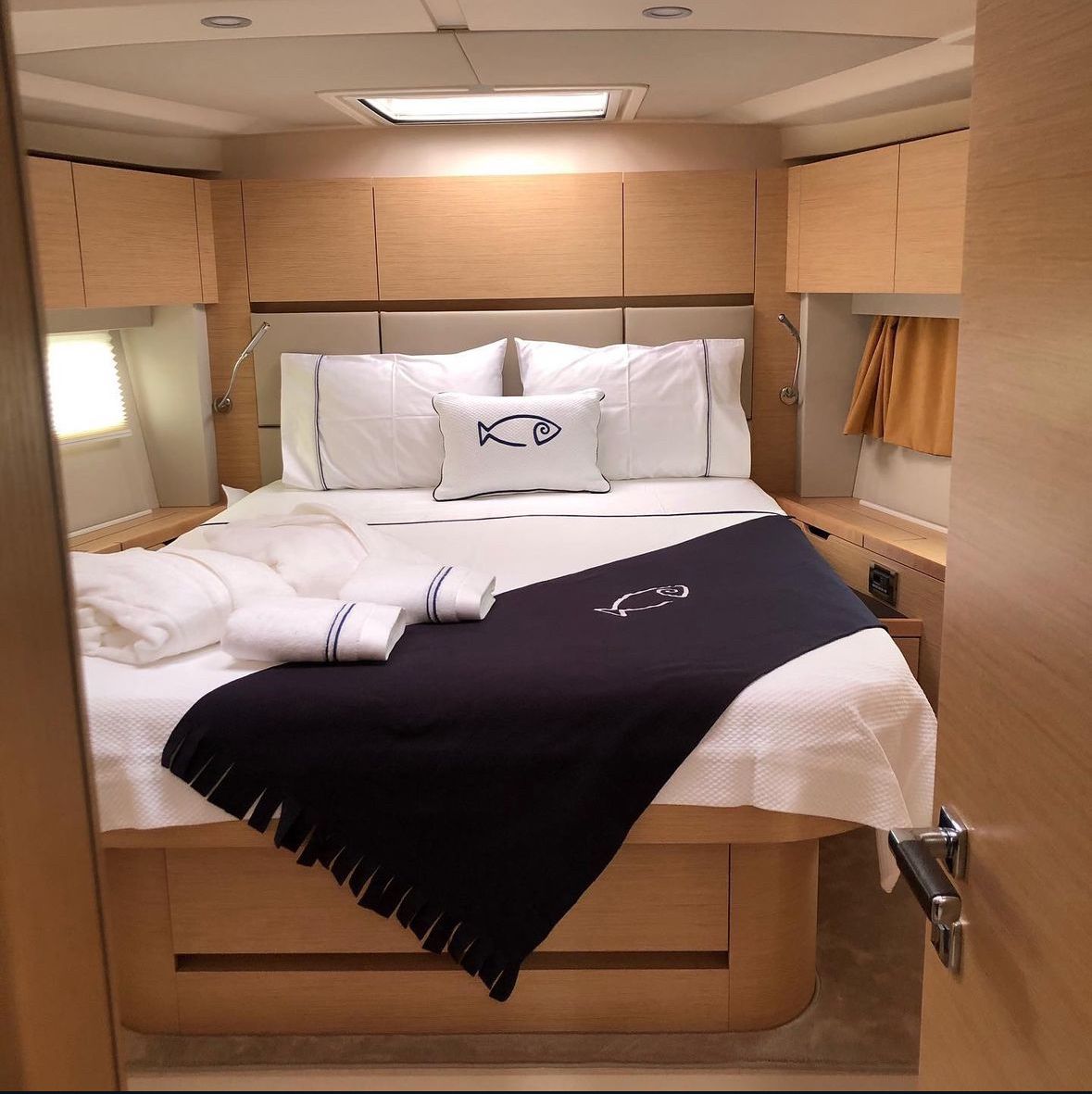 Из Турции по Средиземному, Эгейскому морю на катамаране (17/17)