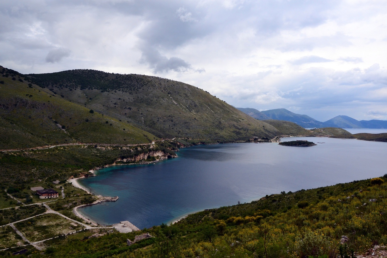 Порто-Палермо - обед в Qeparo - крепость в Борще