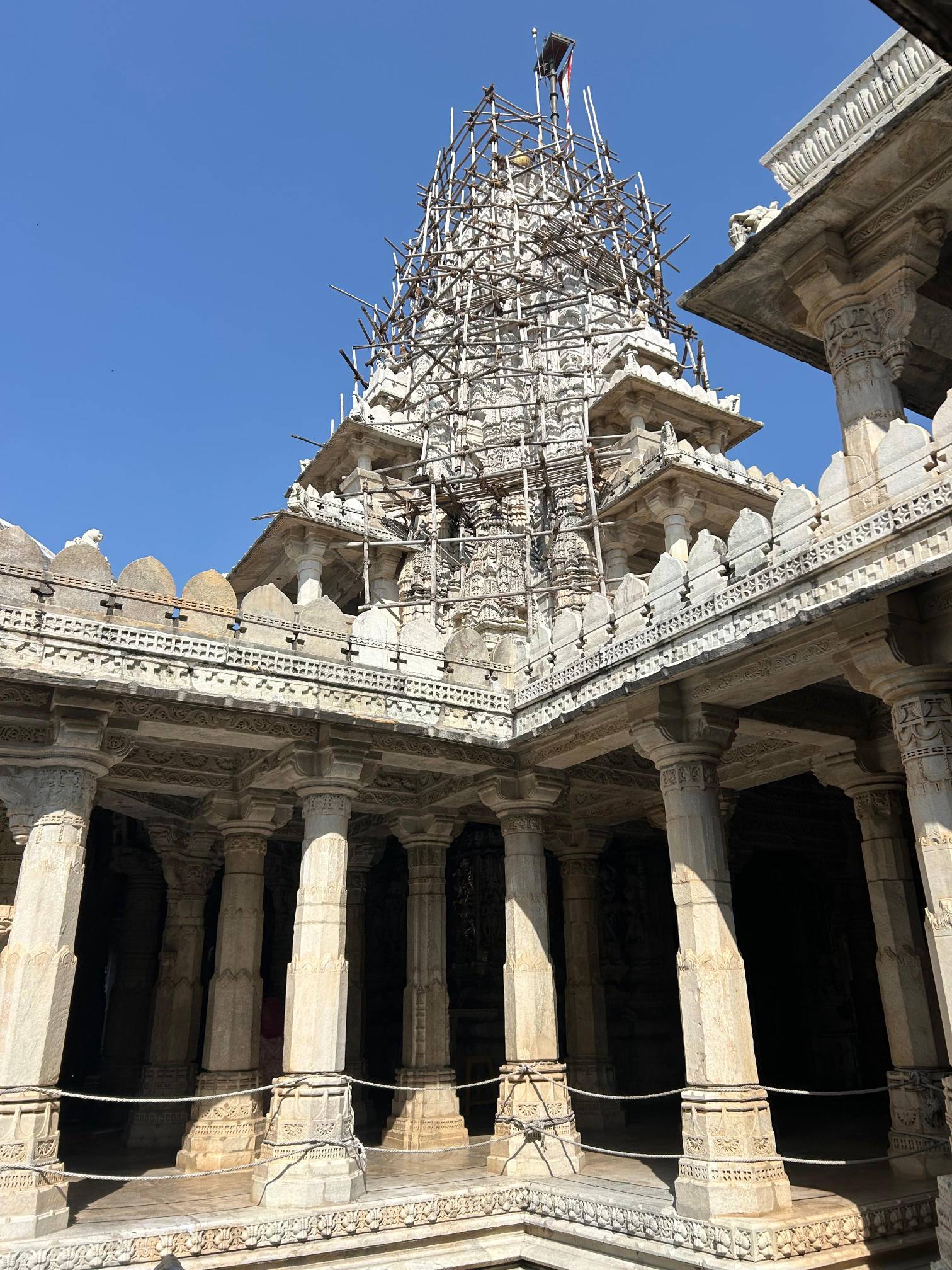 Яркие краски Раджастана: от столицы Индии к озерному краю Удайпур (23/31)