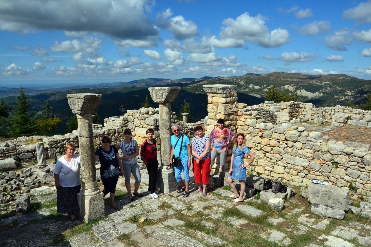 Голубой Глаз - Булис - ужин в Албанской семье