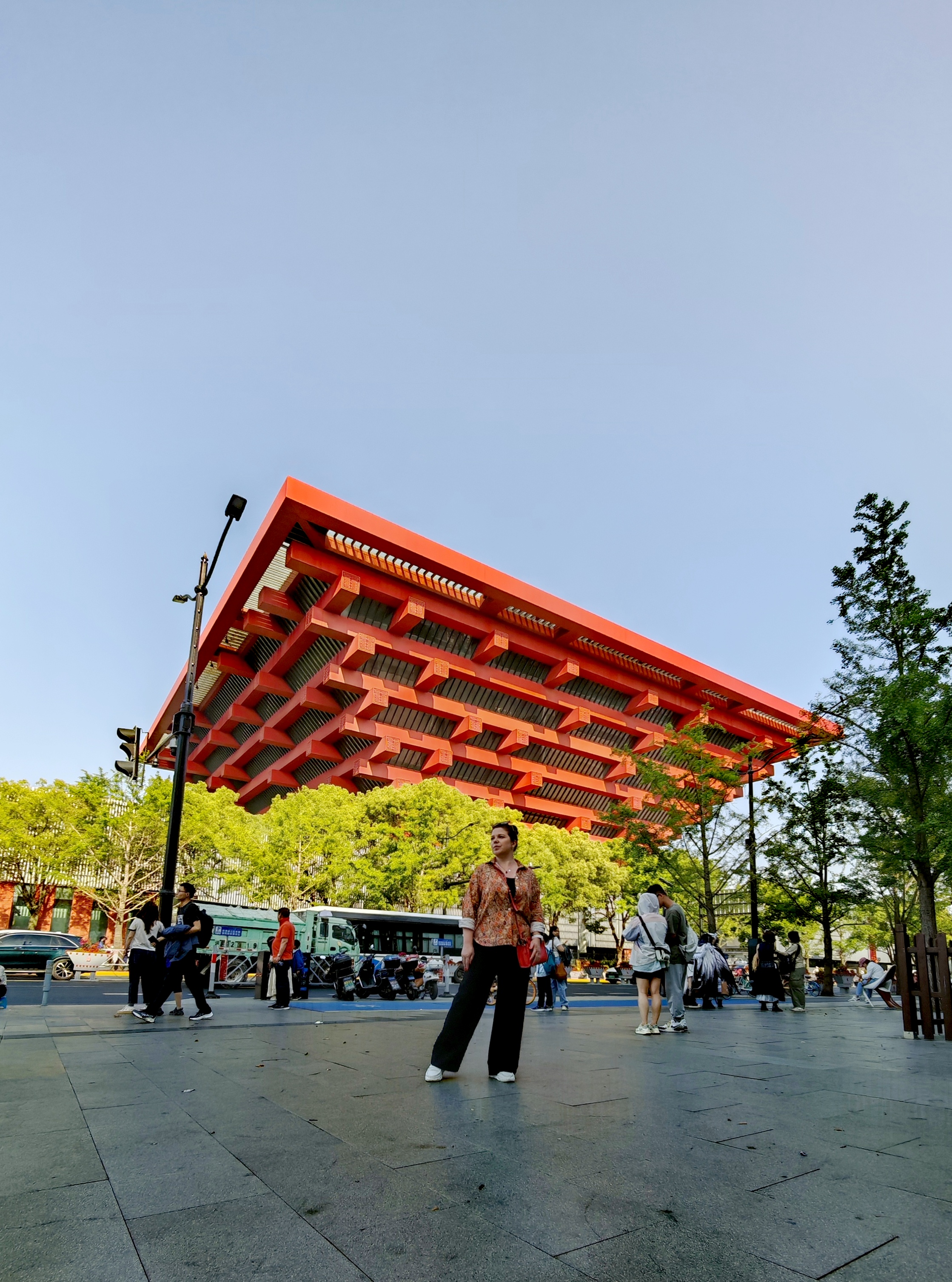 Красоты Восточного Китая: Шанхай, Чжуцзяцзяо, озеро Циншань, рассвет в горах Хуаншань (18/56)