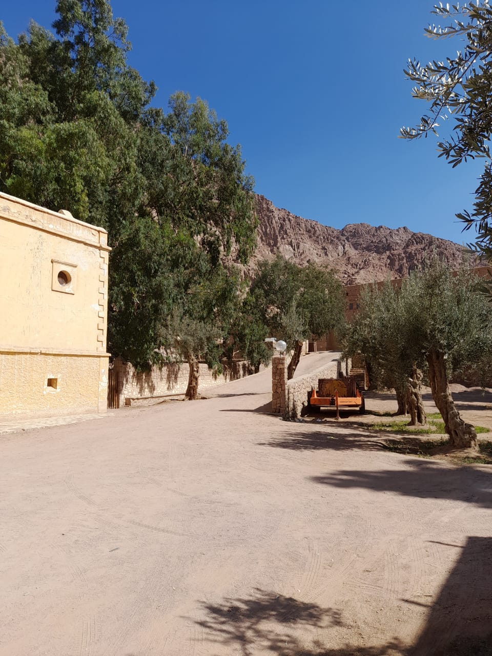 От Пирамид До Иерусалима -Великий Исход В Обетованную Землю (2/38)