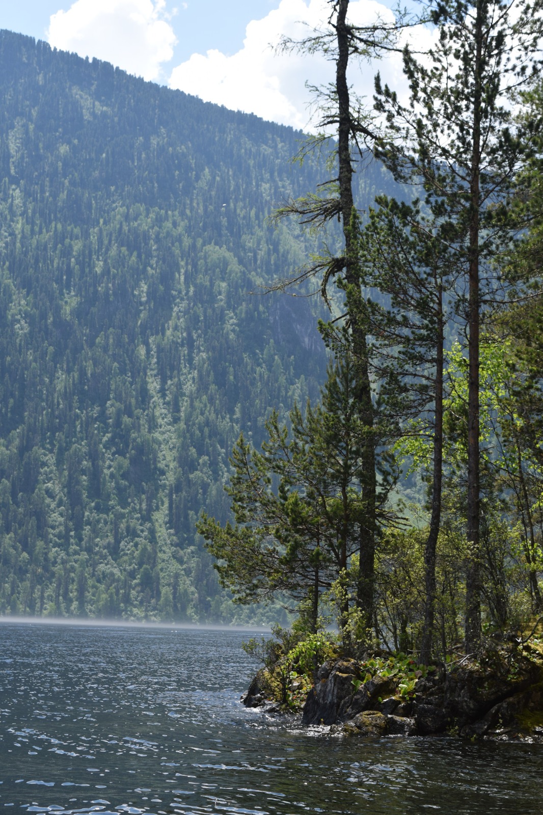 По глади Телецкого озера (6/10)