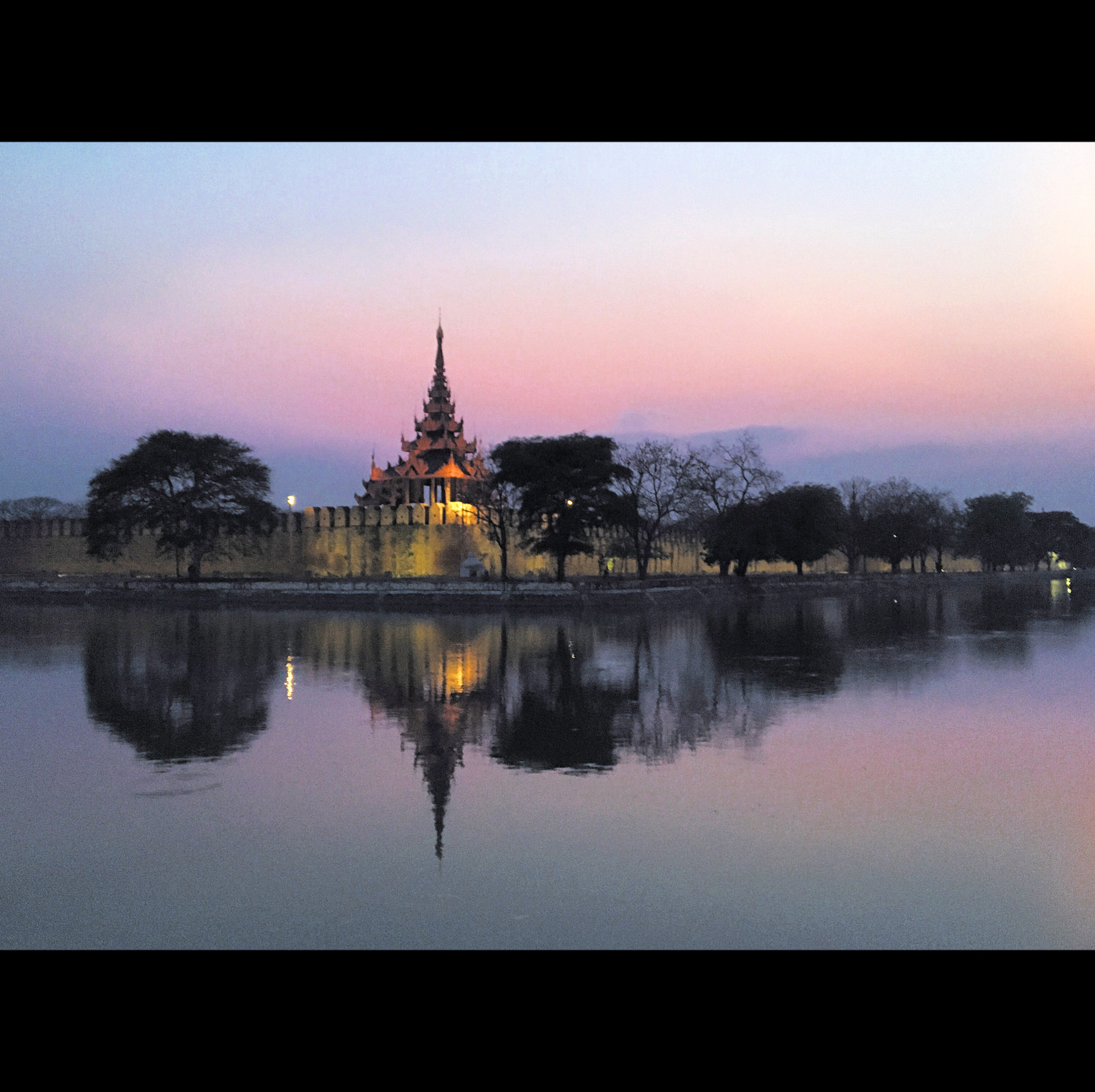 Мьянма: Золотой путь Бирмы (1/27)