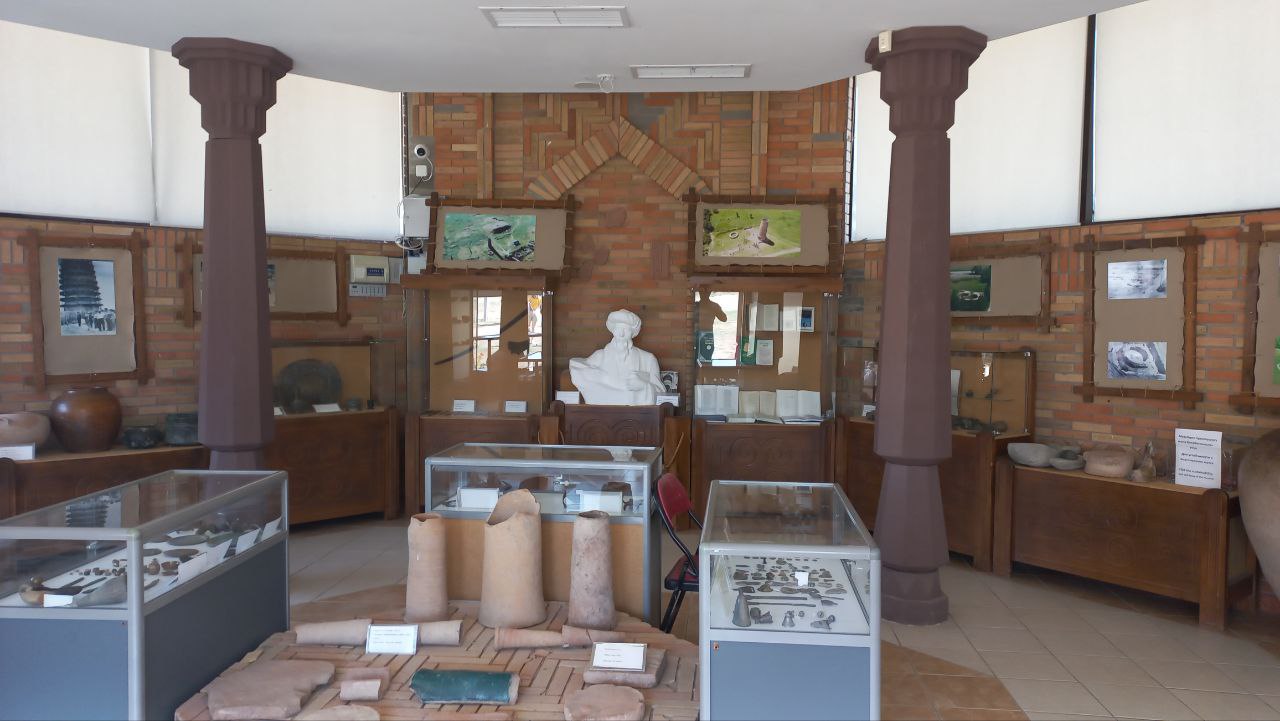 Bishkek : Song-Kul Lake & Ancient Burana Tower (2-Days in Alpine lake between Peaks) (15/21)