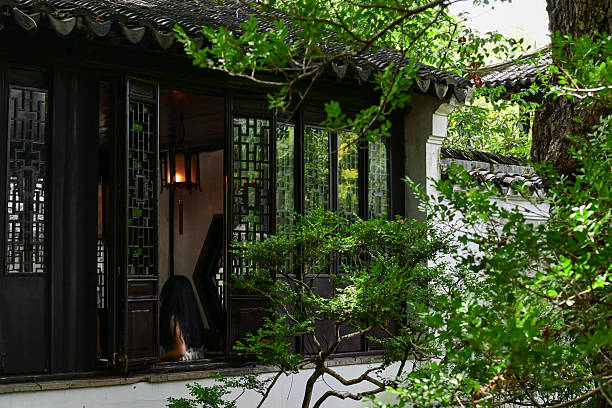 Красоты Восточного Китая: Шанхай, Чжуцзяцзяо, озеро Циншань, рассвет в горах Хуаншань (4/56)