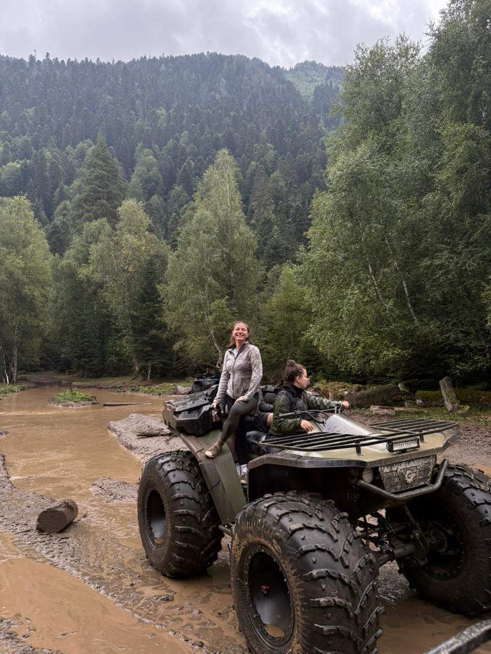 Wow! Тур по Кчр и Кбр. Кому реки по колено и горы по плечу! (45/62)