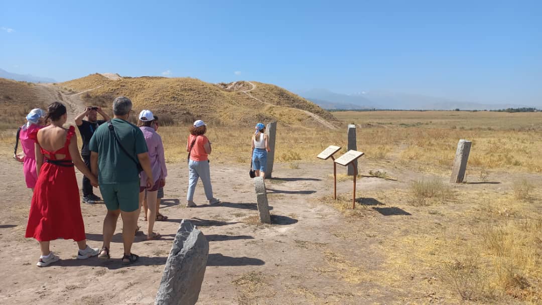 Bishkek : Song-Kul Lake & Ancient Burana Tower (2-Days in Alpine lake between Peaks) (14/21)