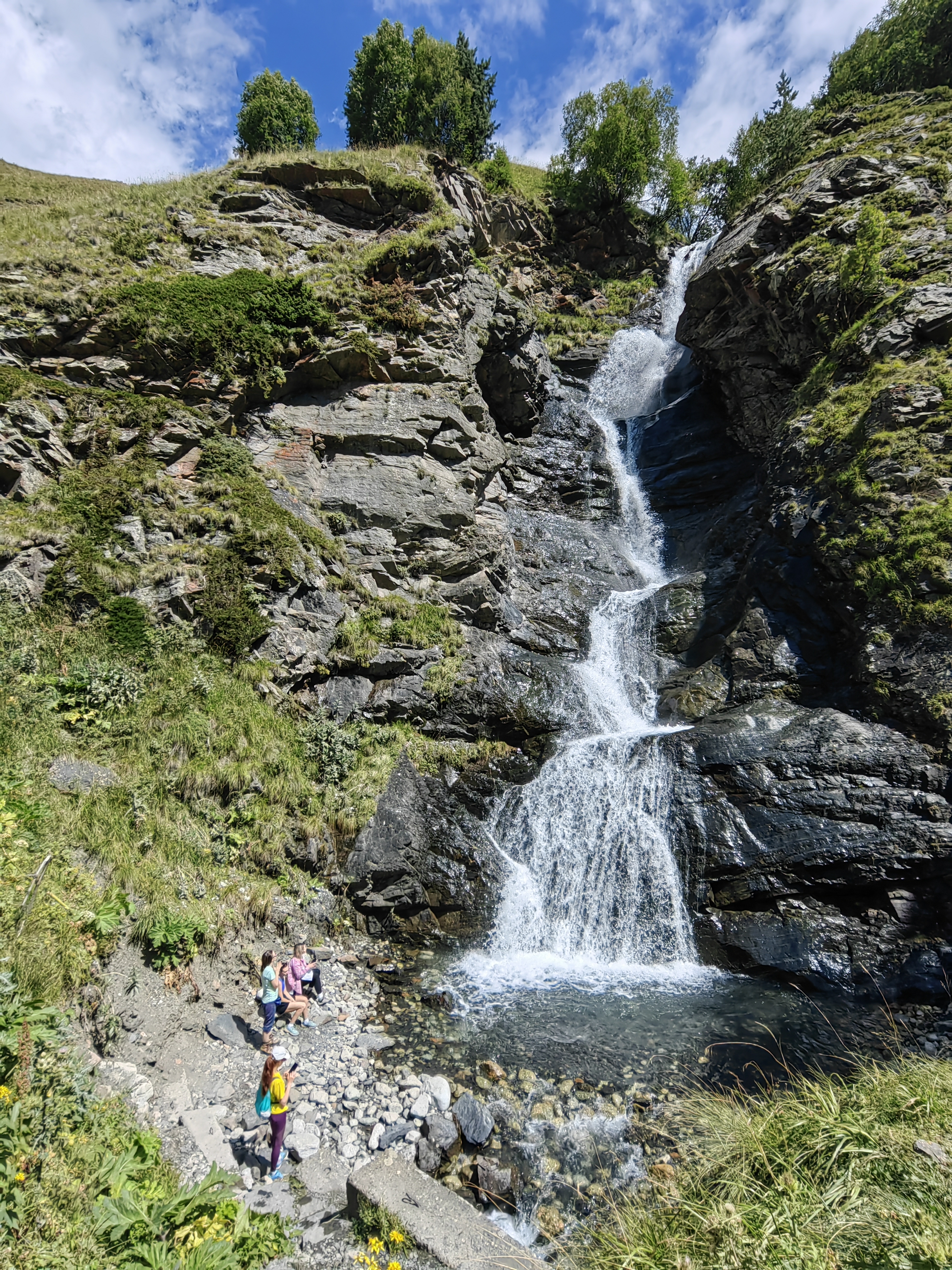 Водопад Галдоридон, долина реки Урух