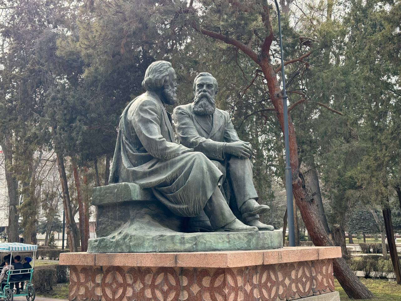 Ala Archa National Park & Bishkek City Tour ( History, Culture & Architects ) (копия) (11/29)