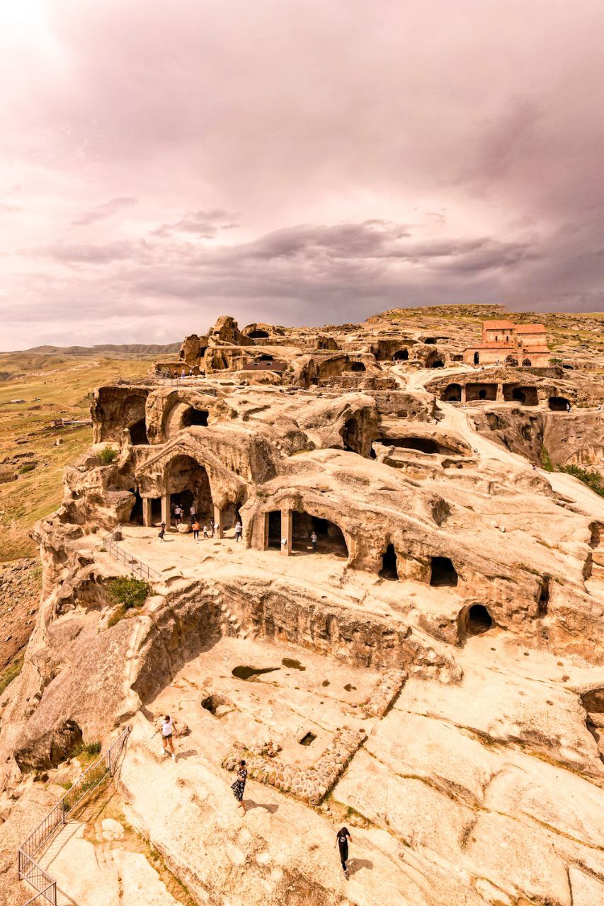 Индивидуальный тур: Мцхета, Джвари, Светицховели, Гори и Уплисцихе (1/15)