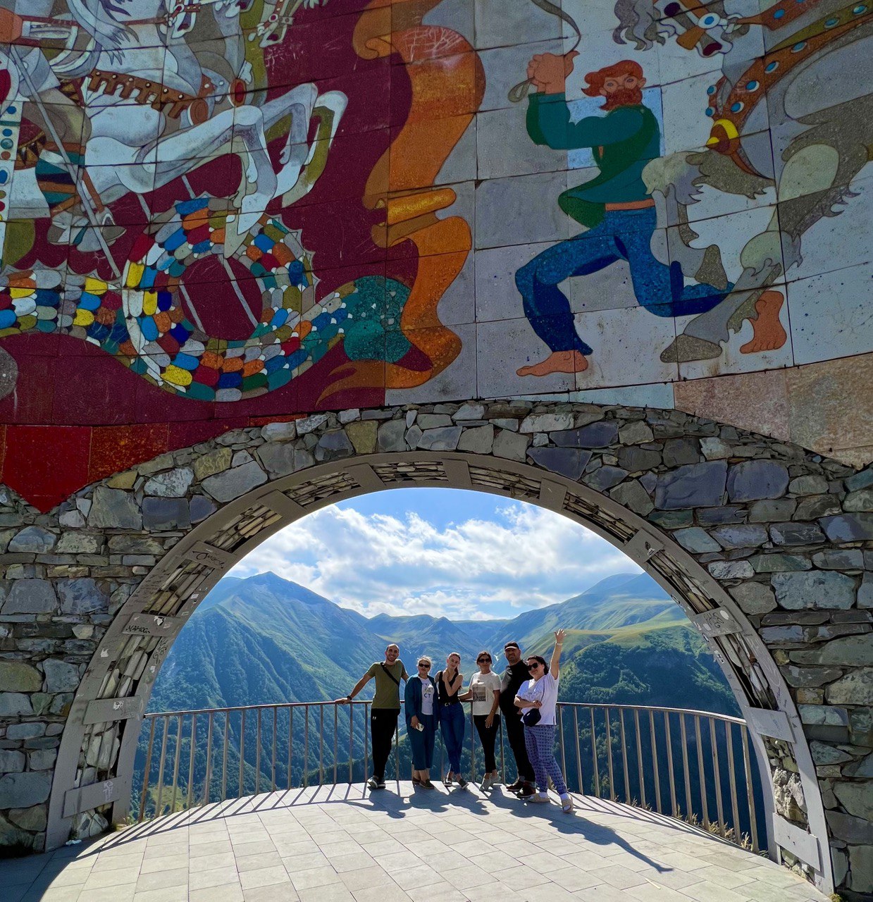 Индивидуальный тур: Мцхета + Джвари + Казбеги (8/8)