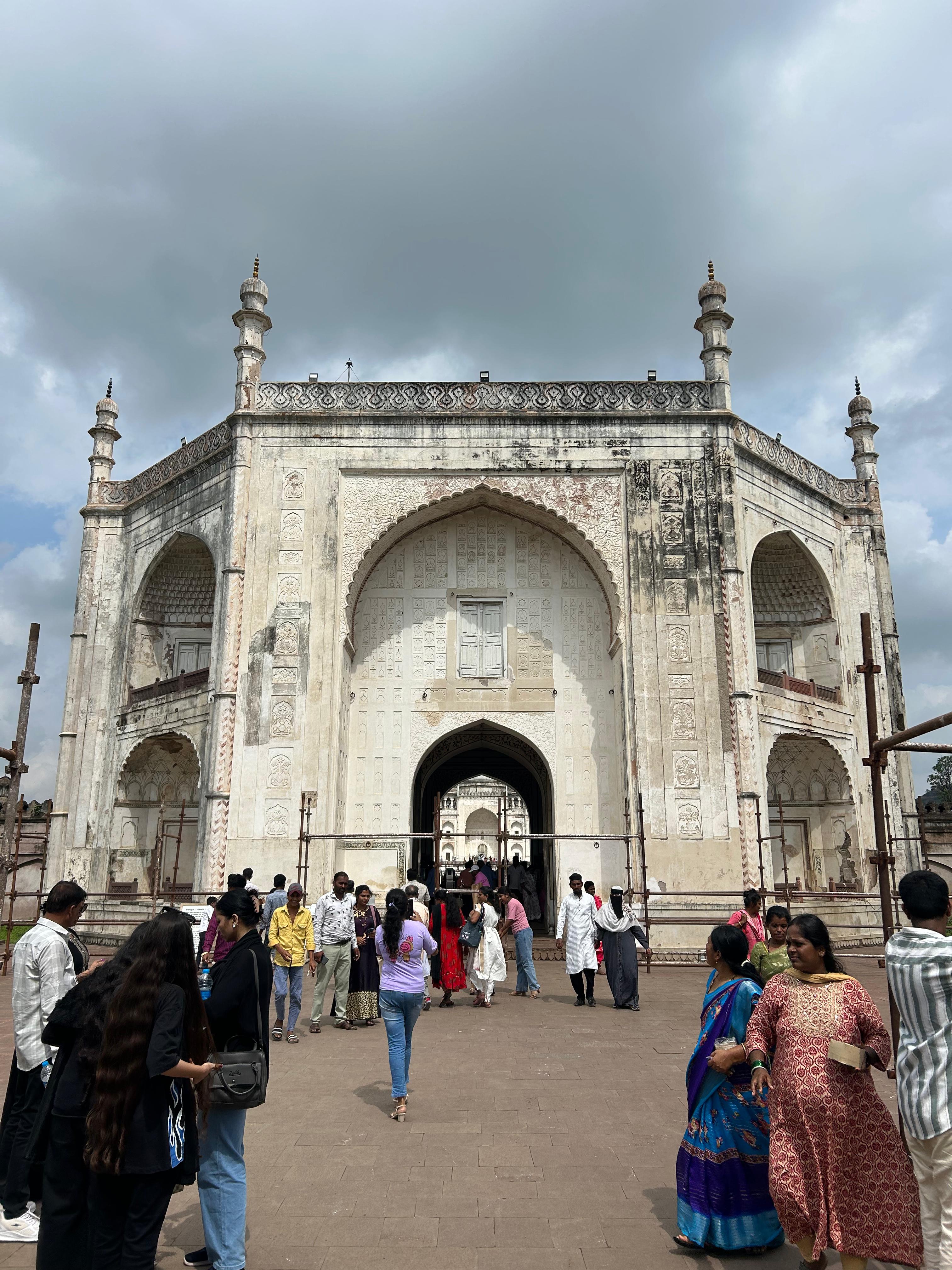 Индивидуальное путешествие по Аурангабаду, храмам Эллоры и пещерам Аджанта (3/12)