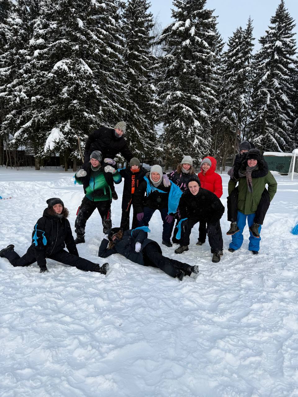 Праздник 8 марта для всей семьи в Подмосковье (3/17)
