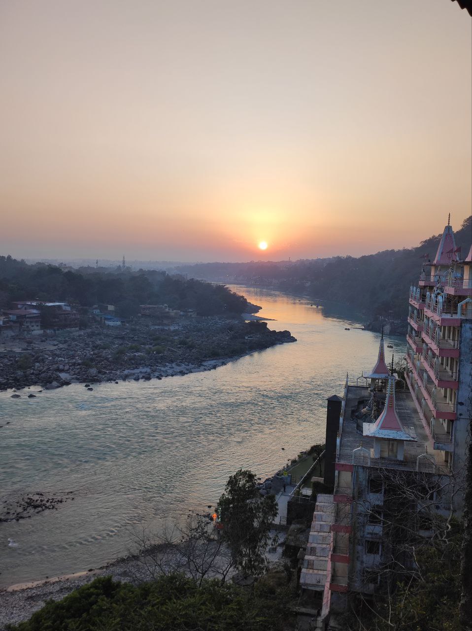 День прилёта, знакомство с Ришикешем