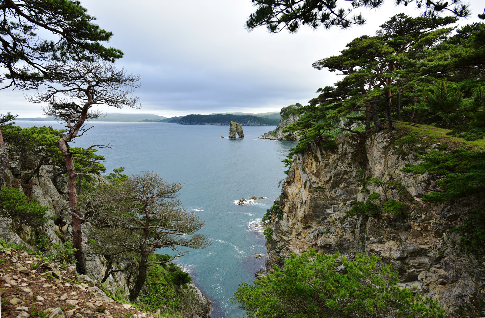 Катерная прогулка Мыс Сосновый (2/7)