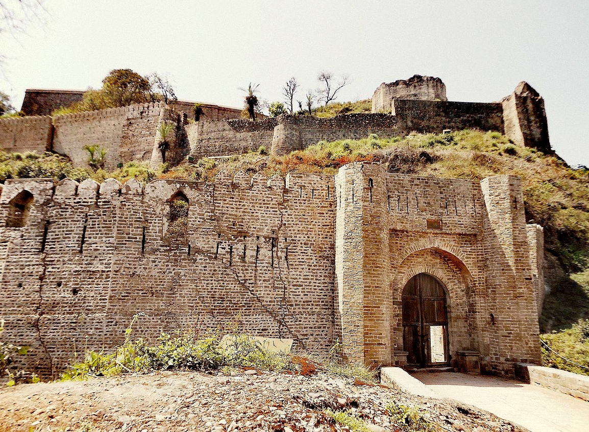 Переезд в Дхарамсалу