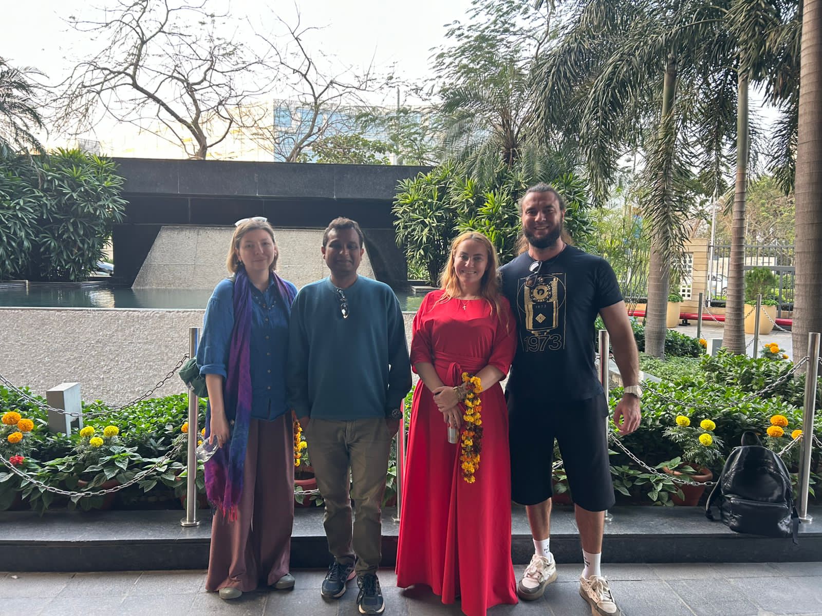 Поезд на Дарджилинг: путешествие в чайный штат Индии с видом на гору Канченджанга