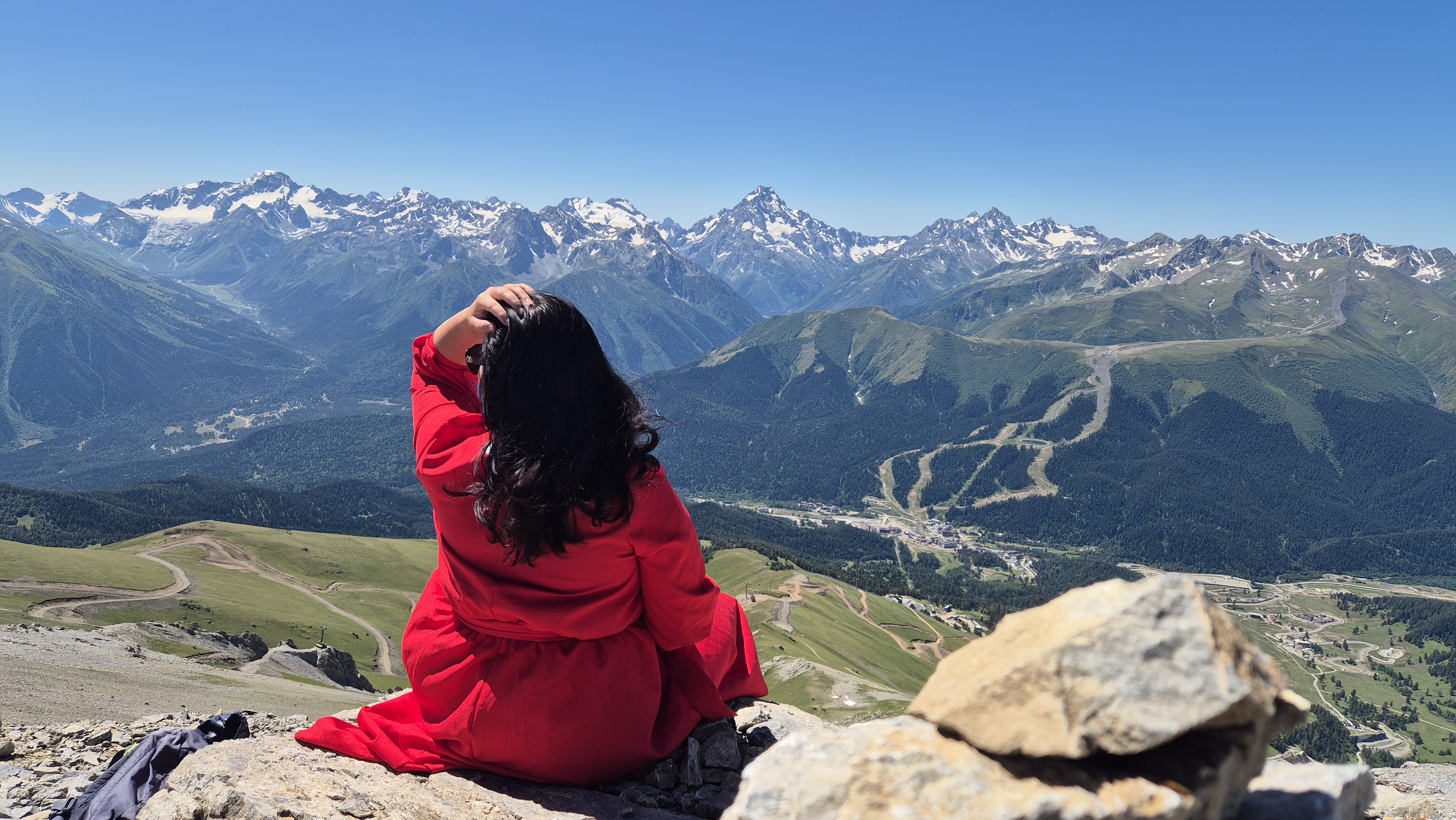 Канатная дорога: пик Смирнова и пик Динника