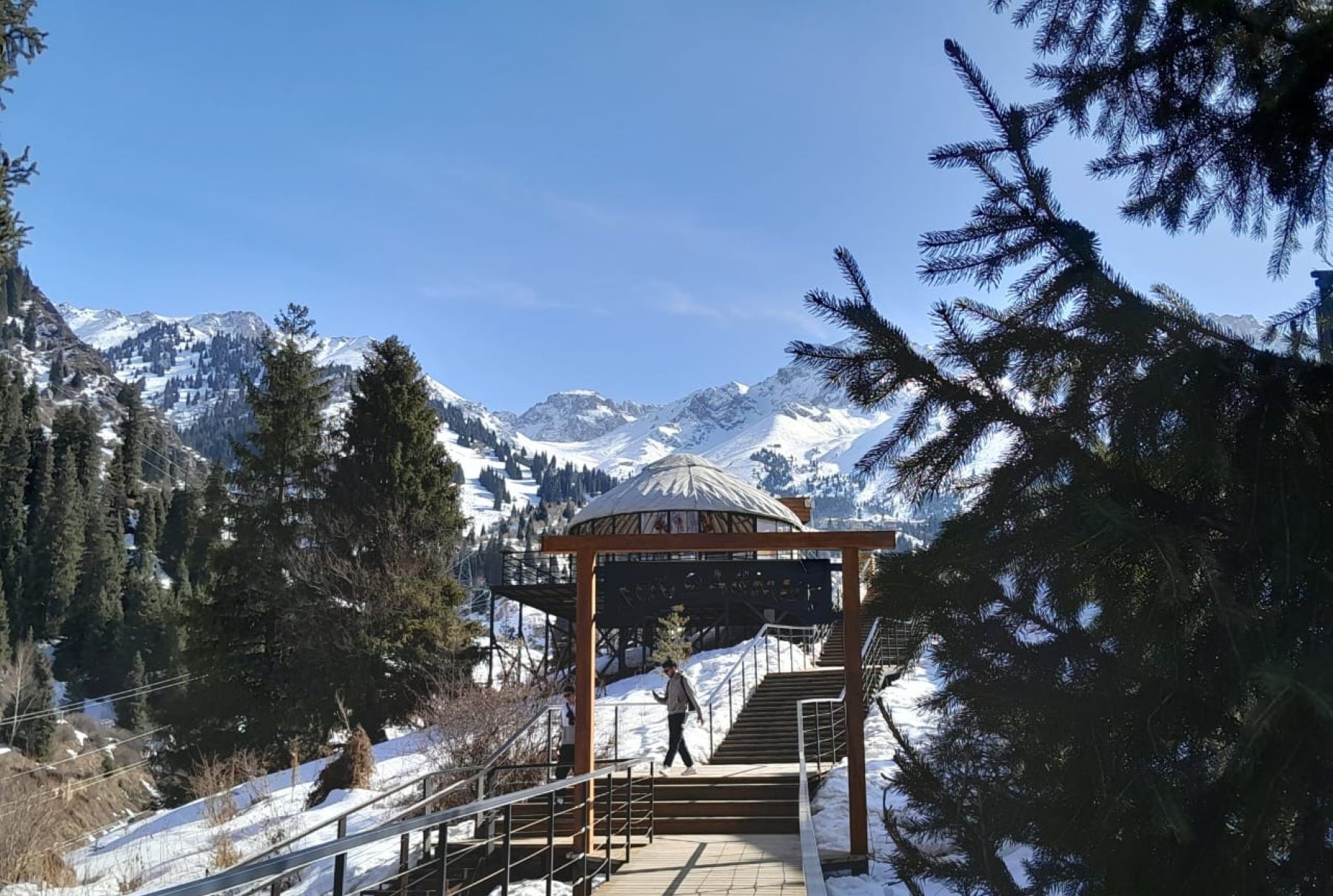 Треккинг От шума льда — к тишине гор (14/34)