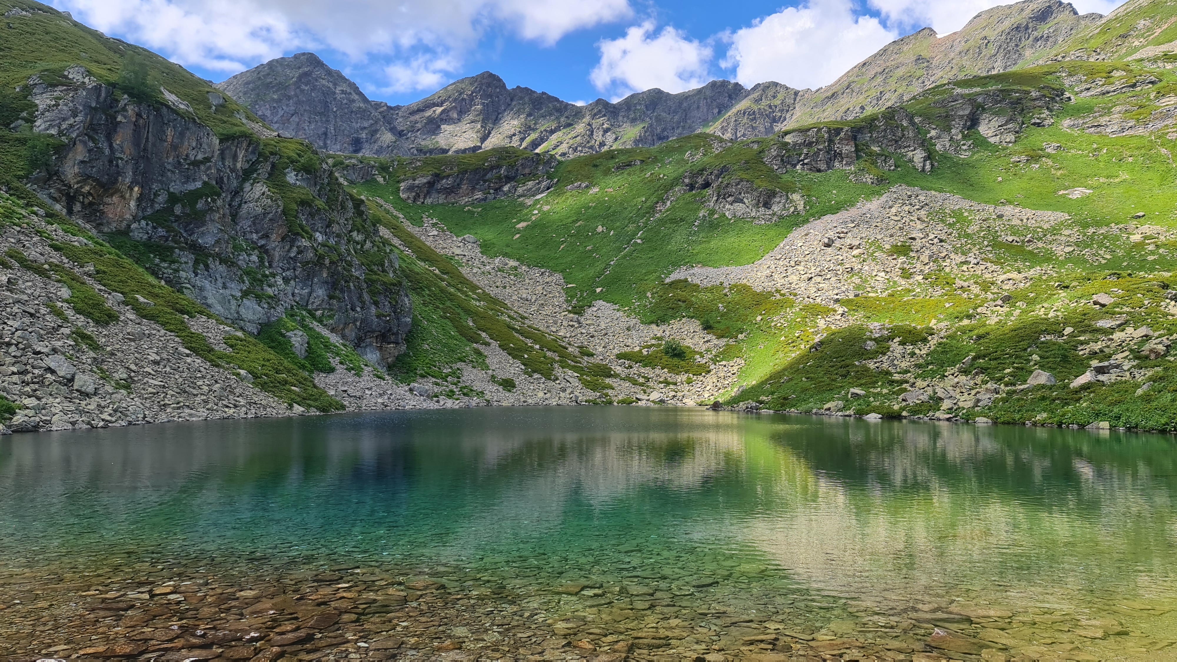 Прекрасные Домбай и Архыз. Все важные локации за 6 дней. (10/21)