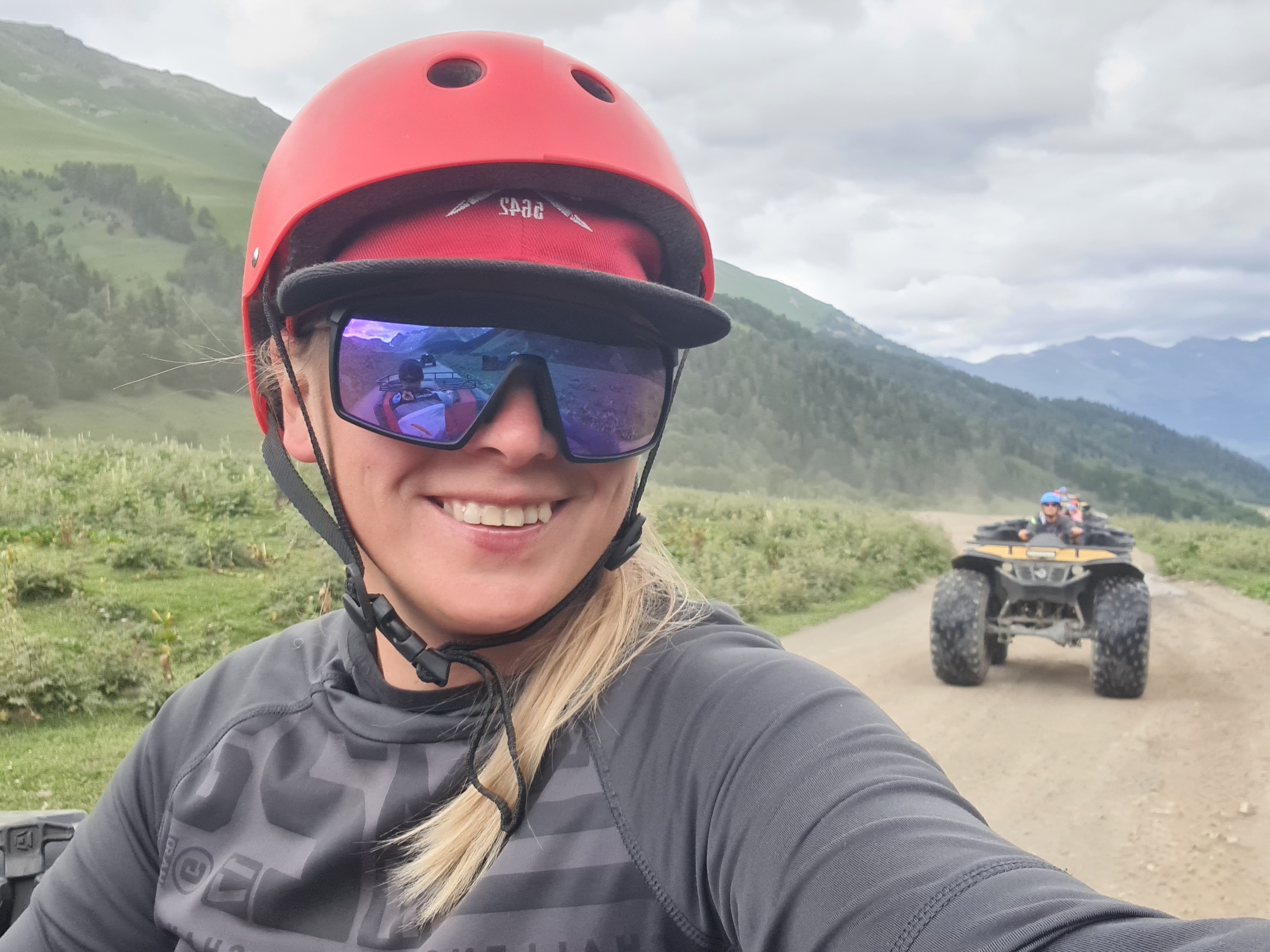 Прекрасные Домбай и Архыз. Все важные локации за 6 дней. (11/21)