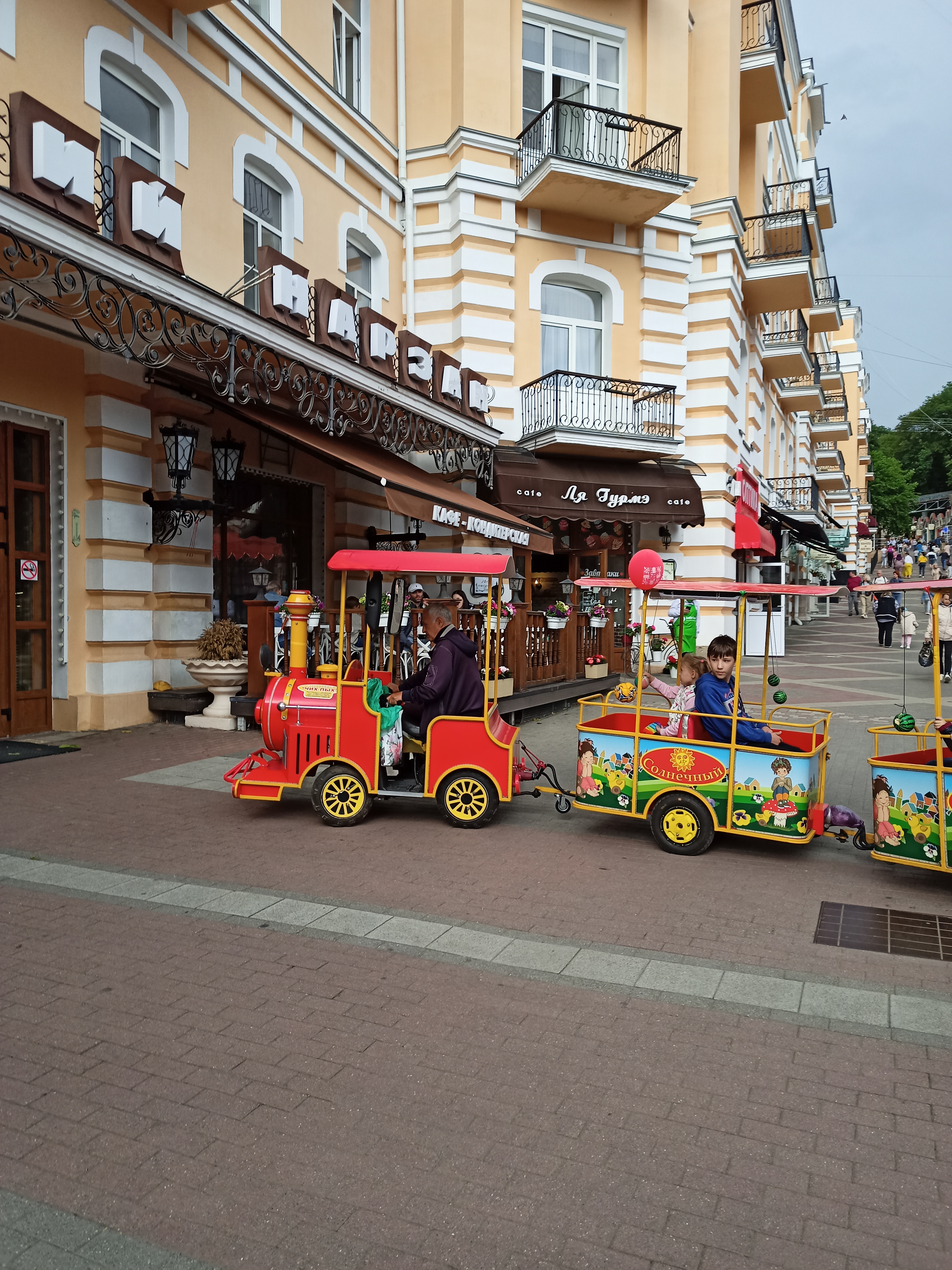 Кисловодск, три ущелья. (3/16)