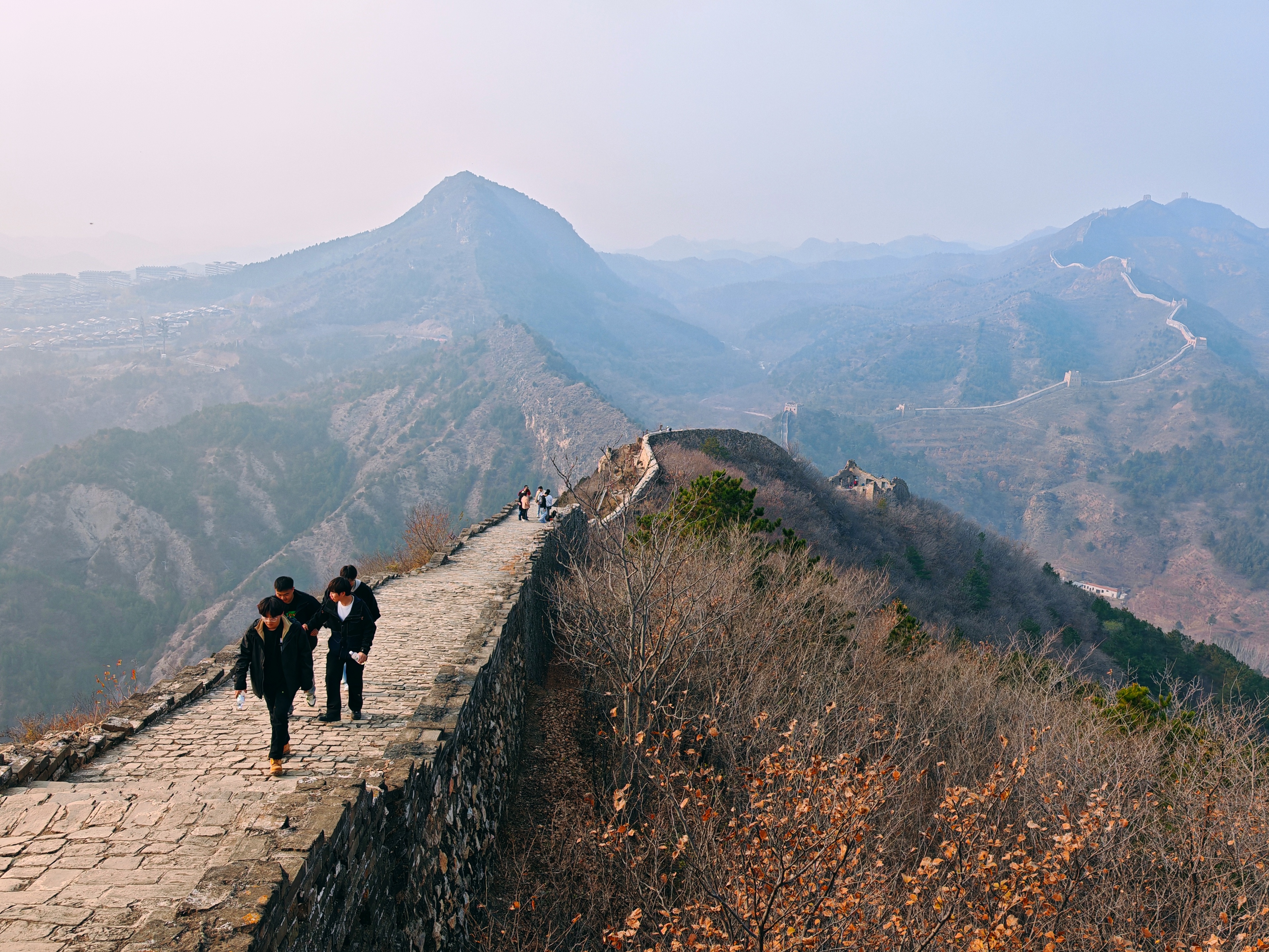 Пекин зимний: Великая стена, Губэй, Чэндэ и горы Иньшань (17/39)