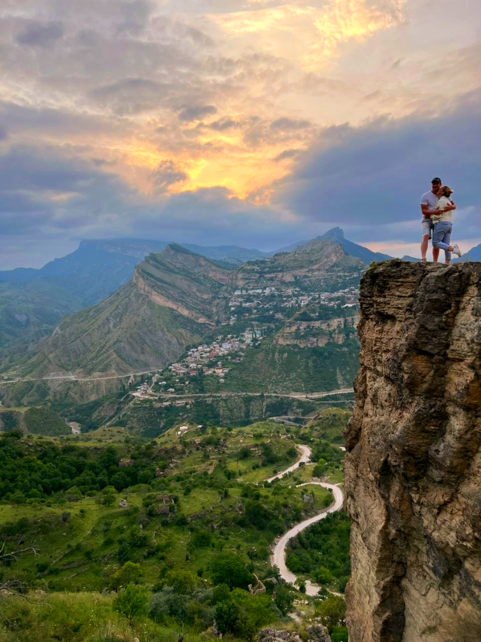 Водопады, плато и хунзахские просторы