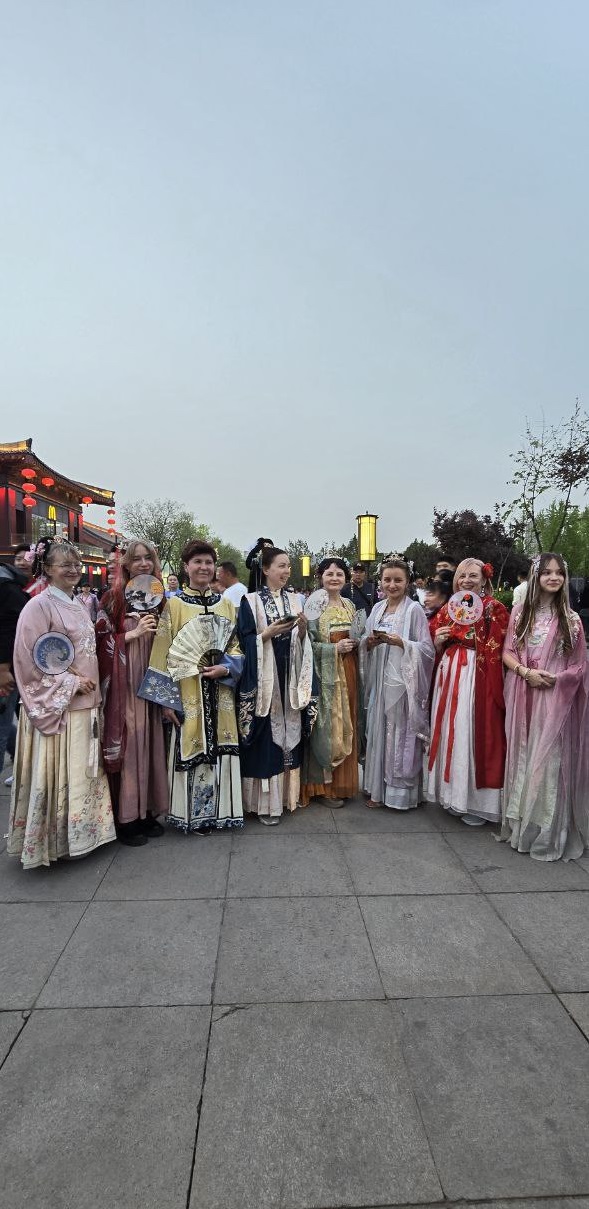 Горы Аватара и Две столицы. Индивидуальный тур для 2-4-6-8 человек в Китай (34/35)