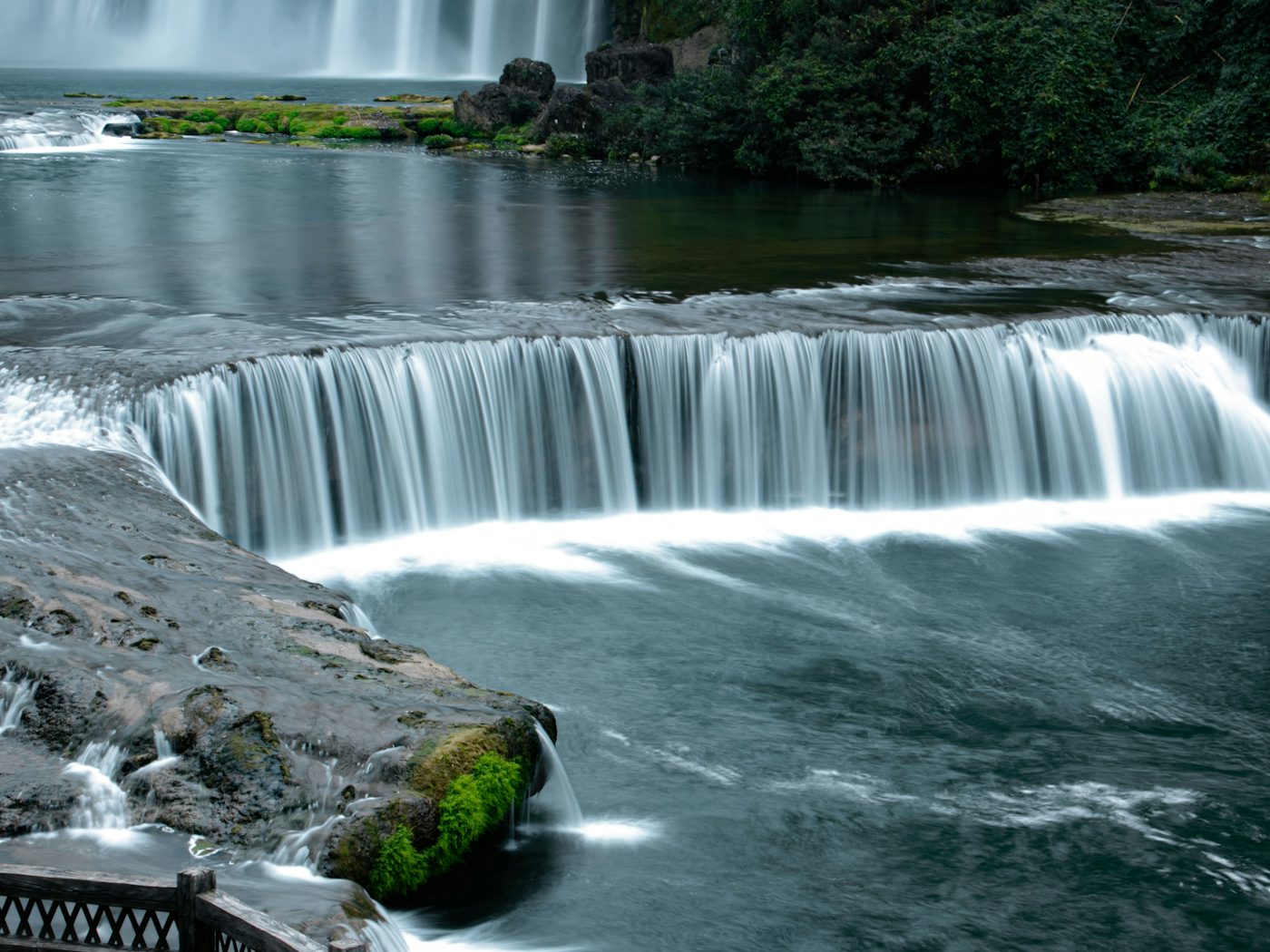 Открой Гуйчжоу: Хуангошу, Фаньцзиншань, самый высокий в мире мост, народы Мяо и Дун (4/16)