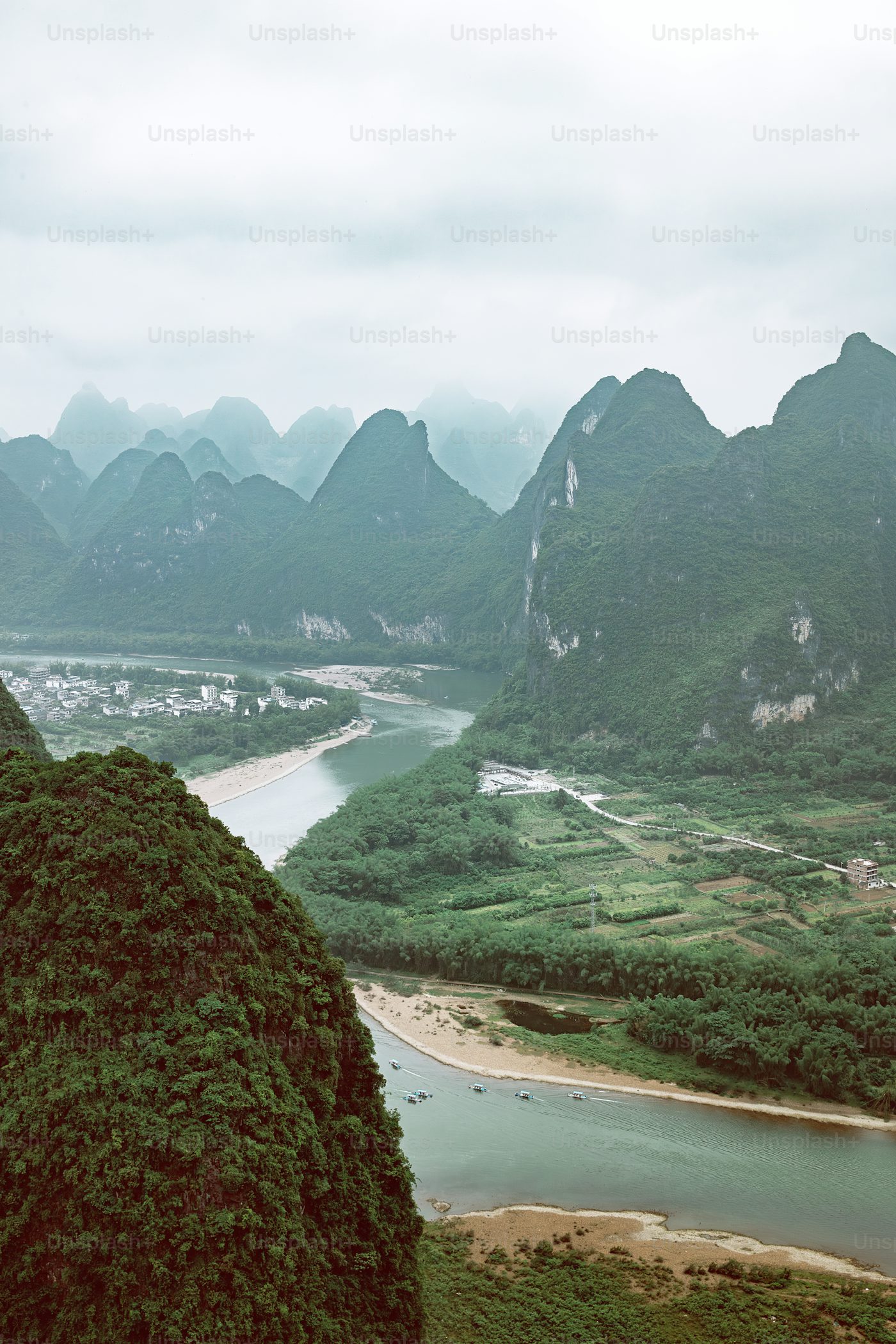 Путешествие по югу Поднебесной: рисовые террасы, горные пейзажи и древние деревни (10/28)