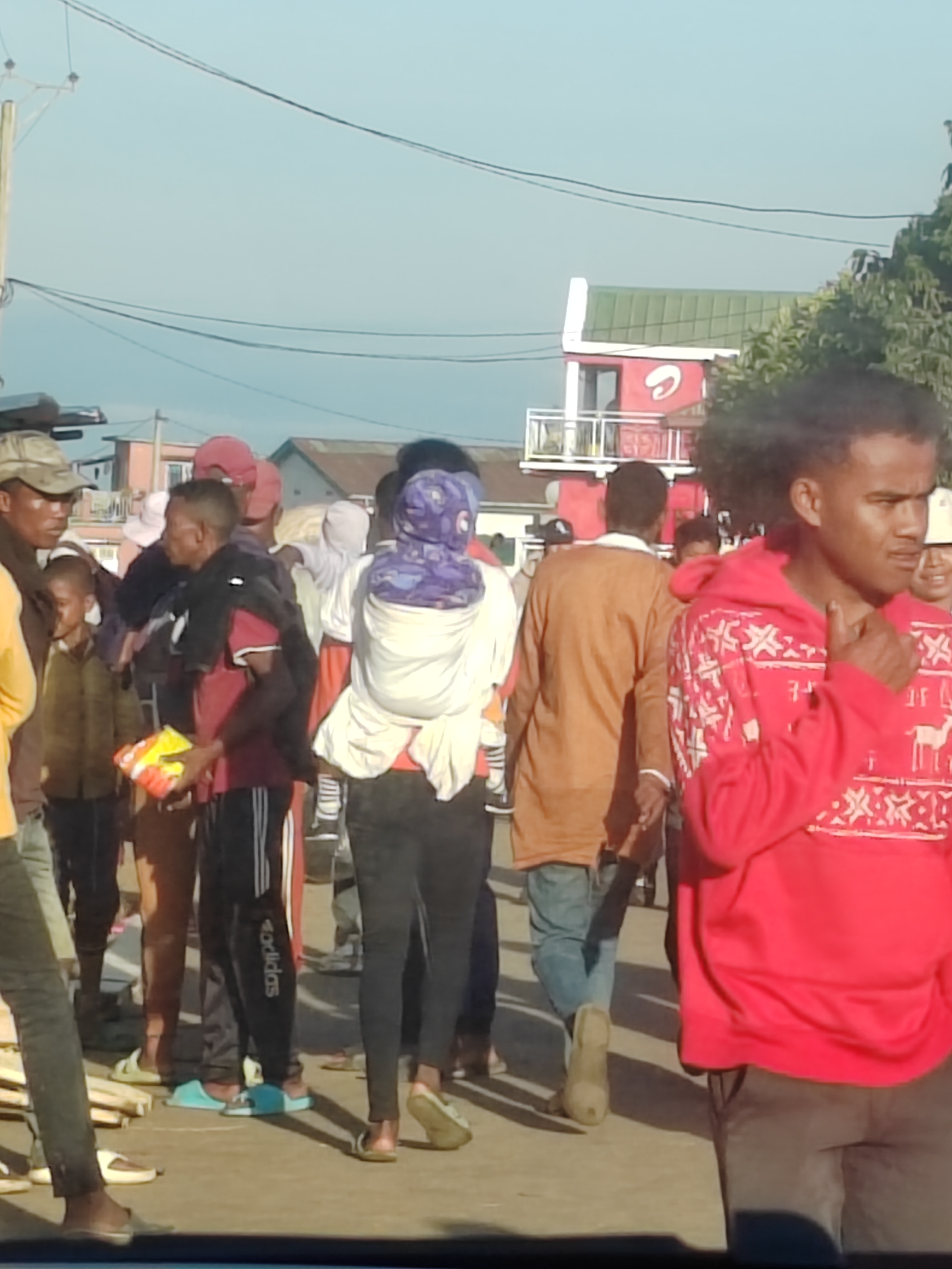 Мадагаскар: приключения на зелёном острове! Внутренние рейсы включены! (121/333)