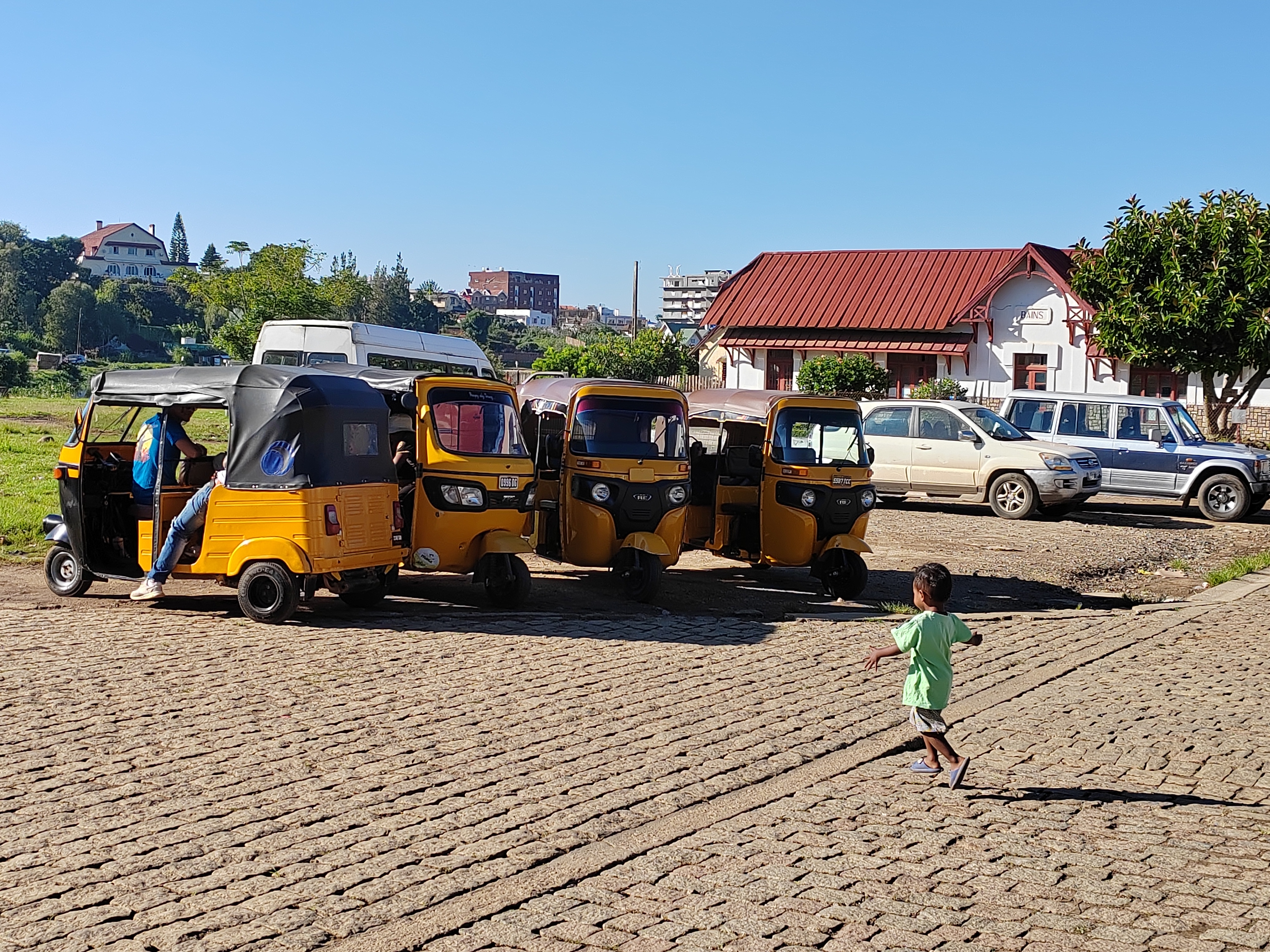 Мадагаскар: приключения на зелёном острове! Внутренние рейсы включены! (290/333)
